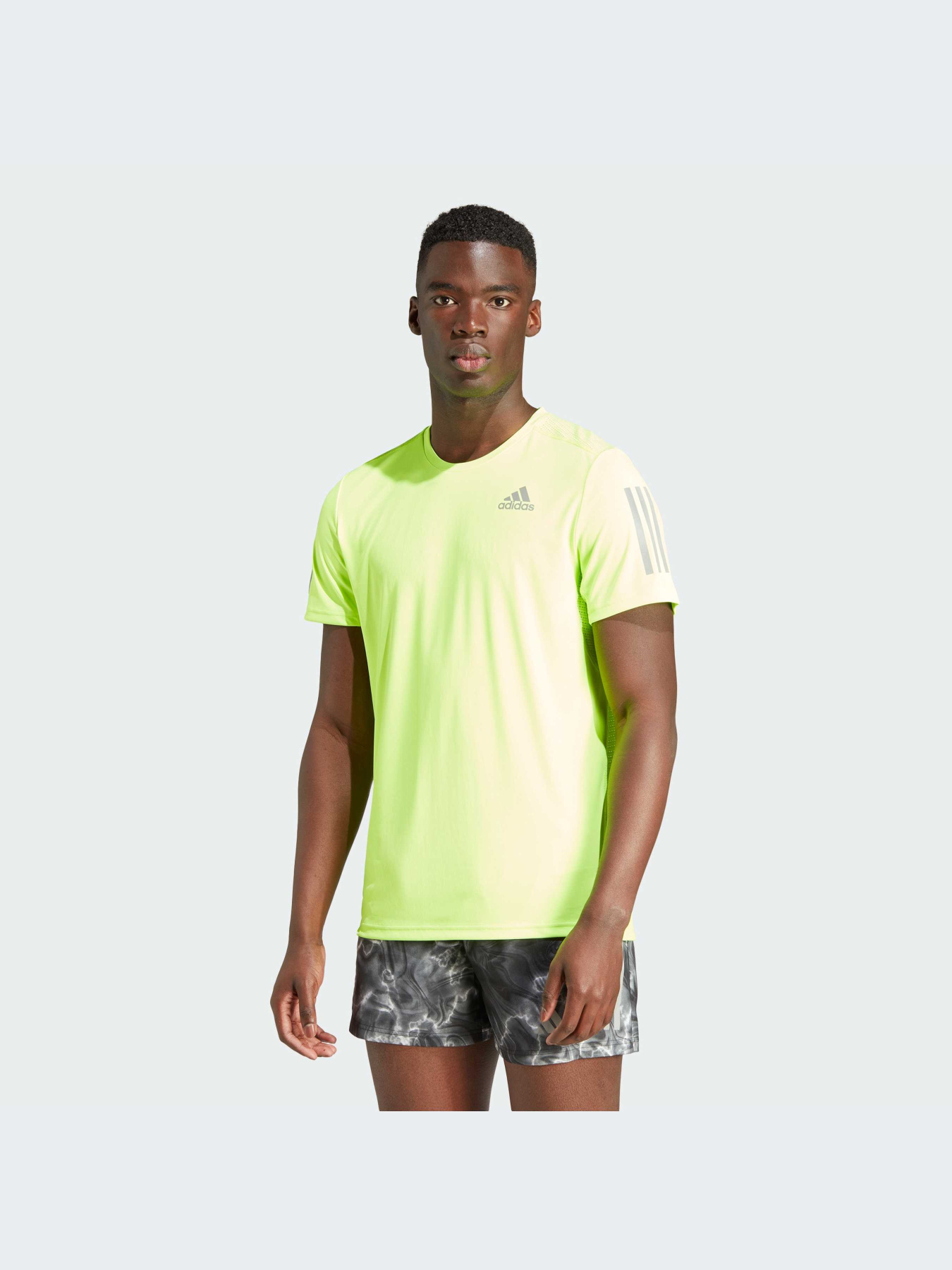 Спортивная футболка Adidas модель IM2532 Спортивная футболка Adidas модель IM2532 Фото