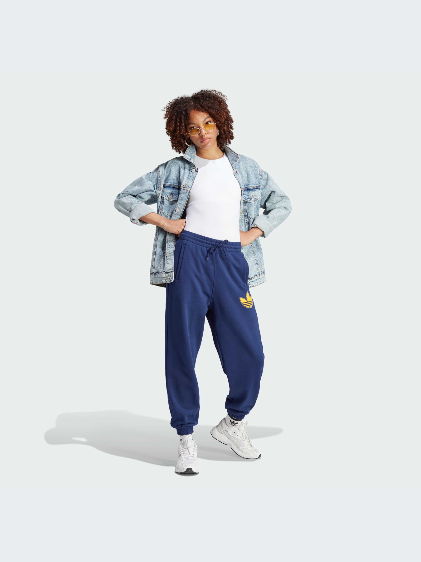 Брюки повседневные Adidas Trefoil модель IL2423 Фото