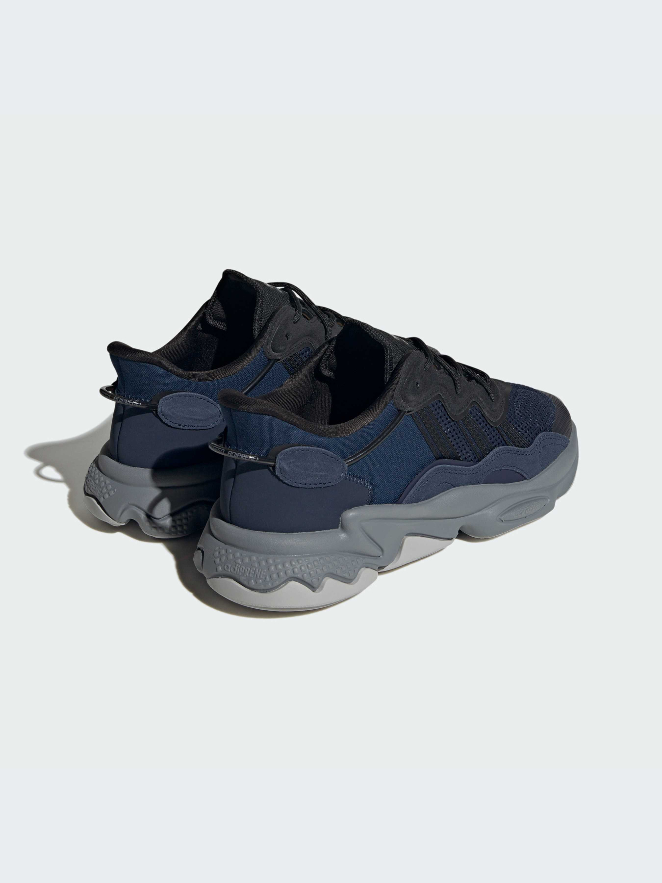 Кроссовки повседневные Adidas Ozweego модель IE4816 Фото