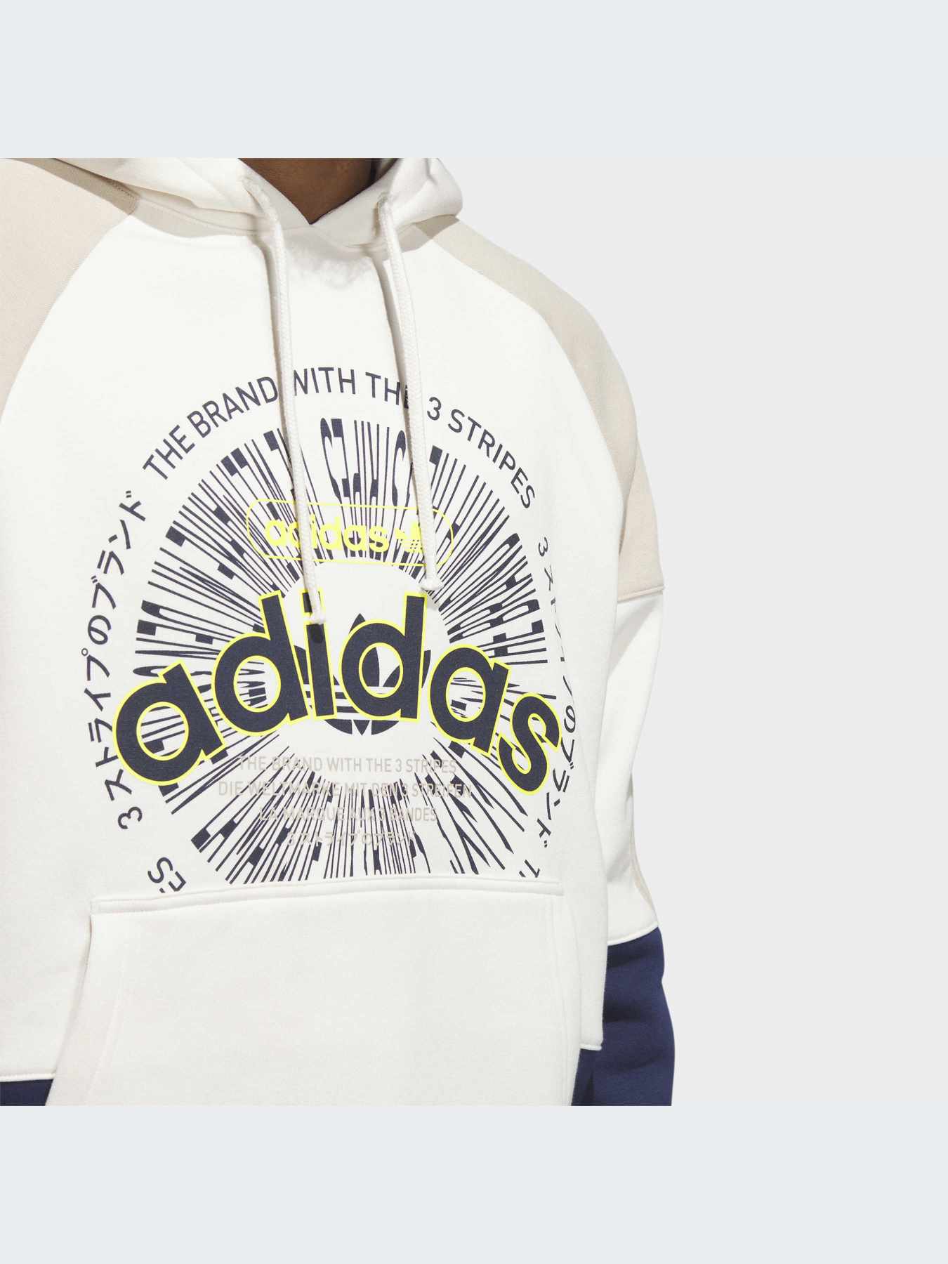 Худі Adidas Graphics модель IL4700 Худі Adidas Graphics модель IL4700 Фото