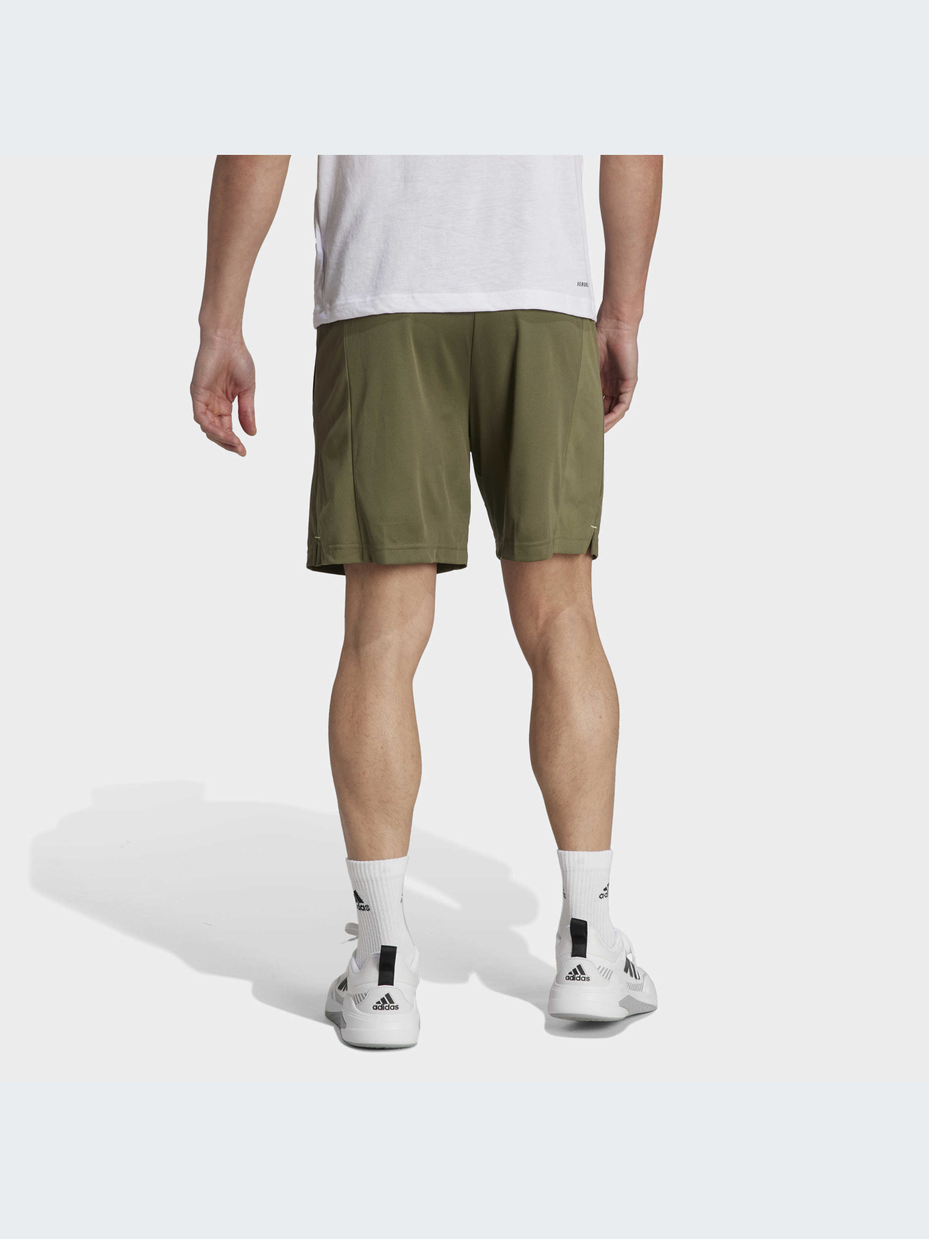 Шорти спортивні Adidas модель IJ9615 Фото