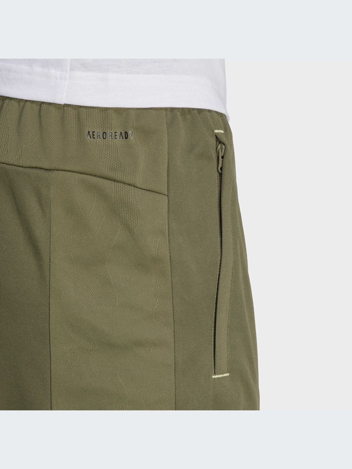 Шорти спортивні Adidas модель IJ9615 Фото