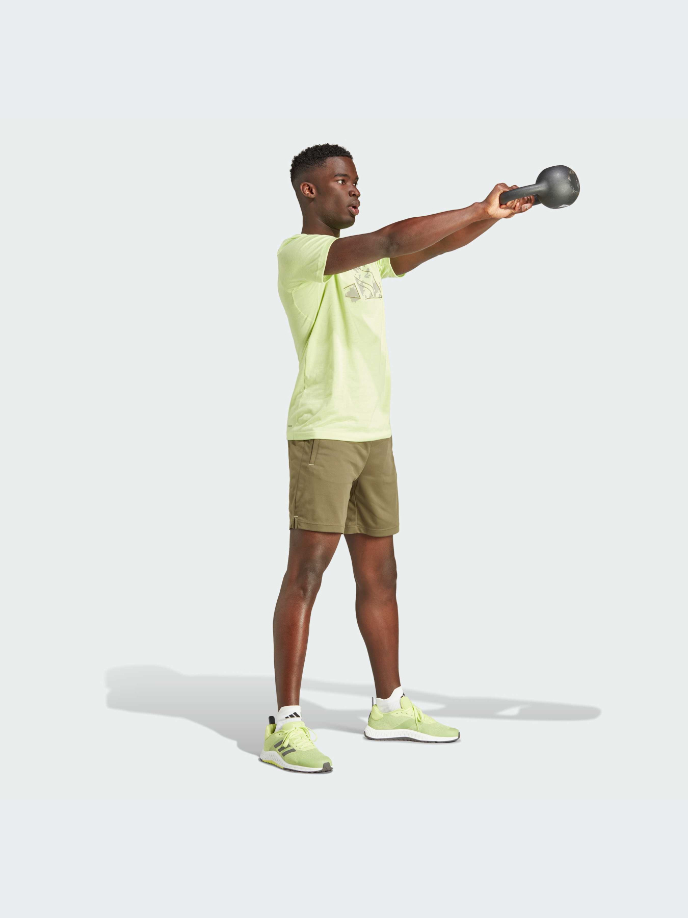 Футболка спортивна Adidas модель IJ9602 Фото