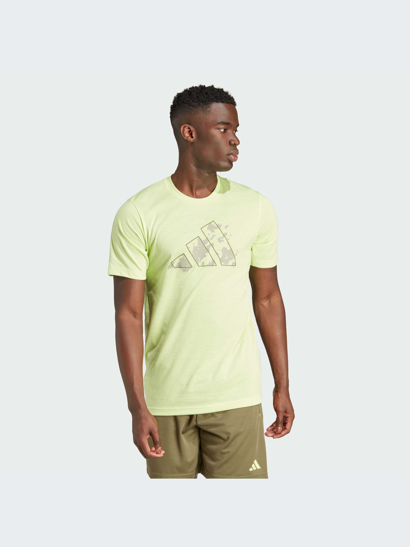 Спортивна футболка Adidas модель IJ9602 Спортивна футболка Adidas модель IJ9602 Фото