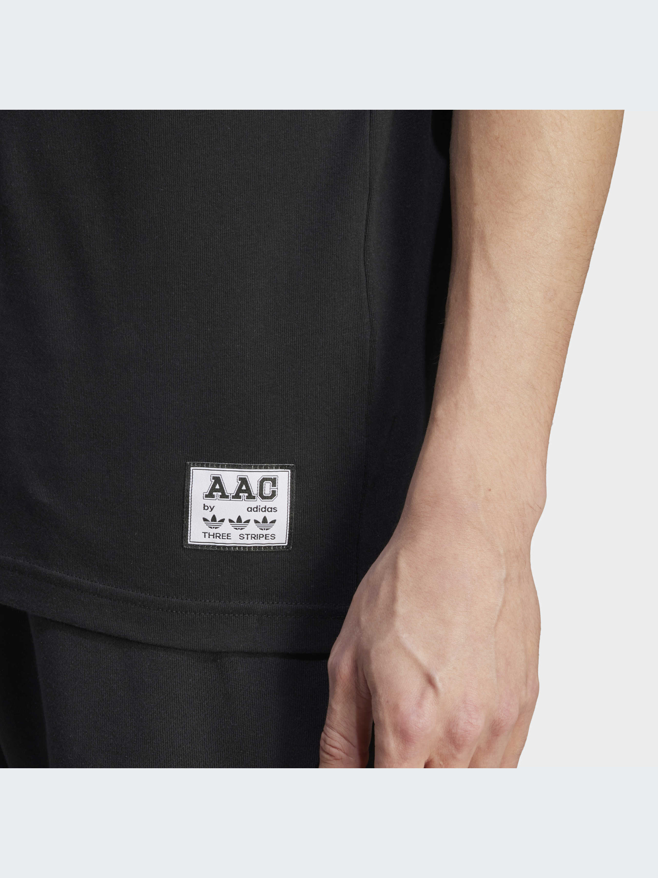 Футболка Adidas модель HZ0711 Фото