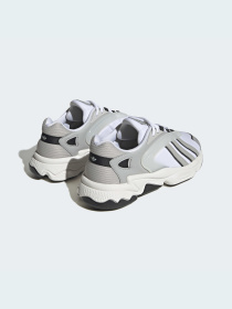 Кроссовки повседневные Adidas Ozweego модель HQ6765 Кроссовки повседневные Adidas Ozweego модель HQ6765 Фото