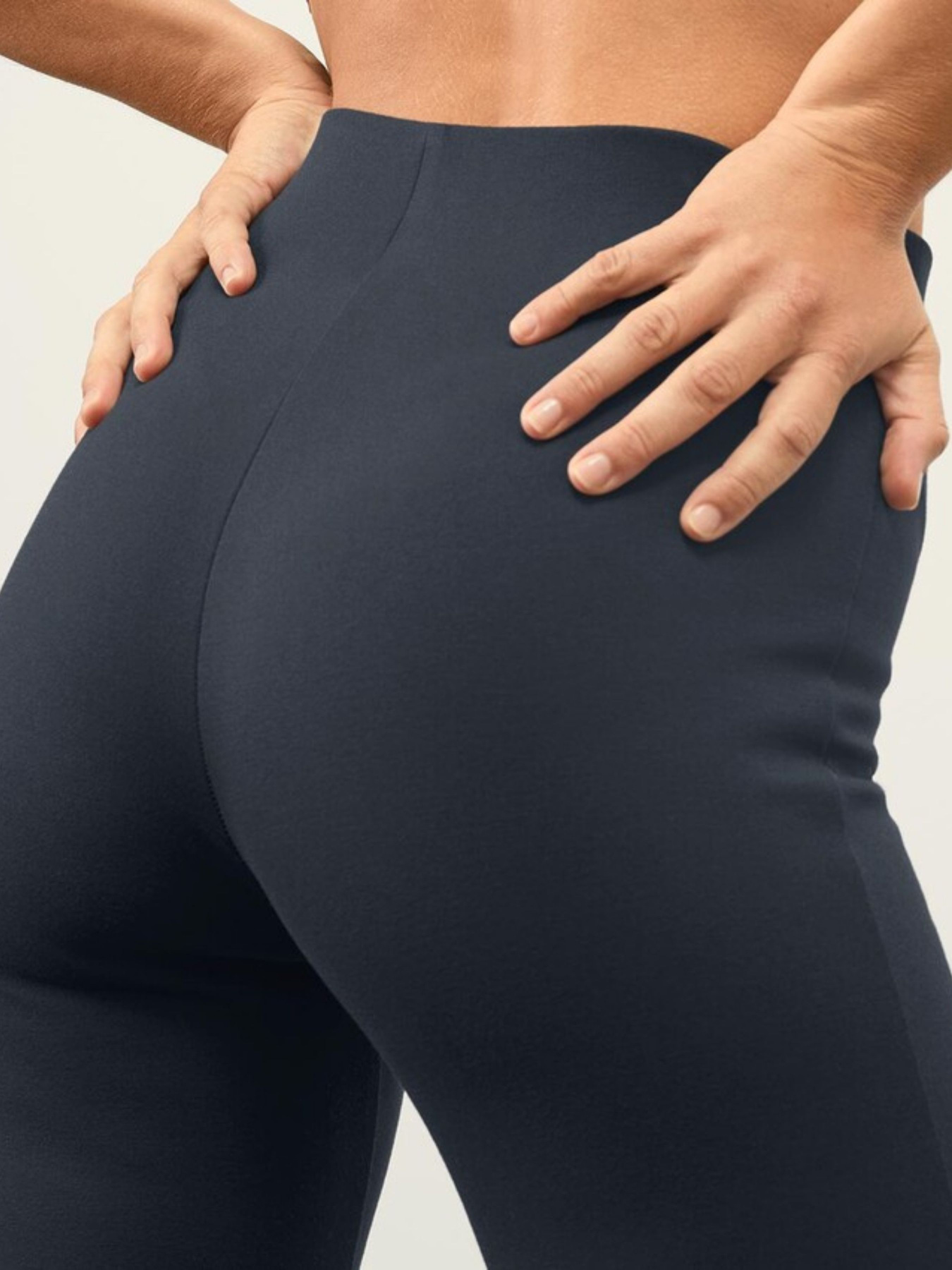 Легінси Tchibo модель T1688133702 Легінси Tchibo модель T1688133702 Фото