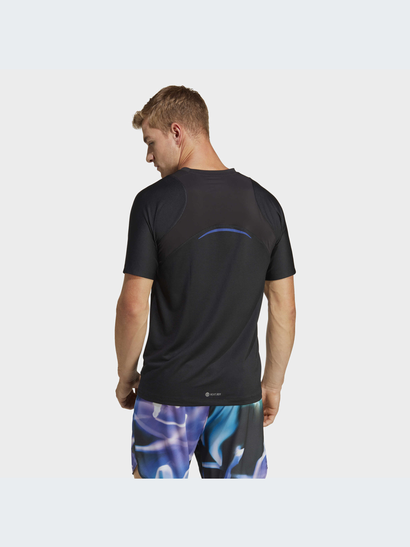 Спортивная футболка Adidas модель HS7457 Фото