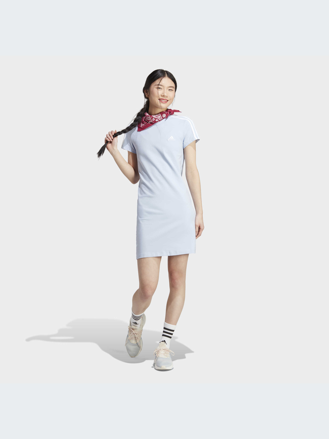 Платье-футболка Adidas модель IC9885 Фото