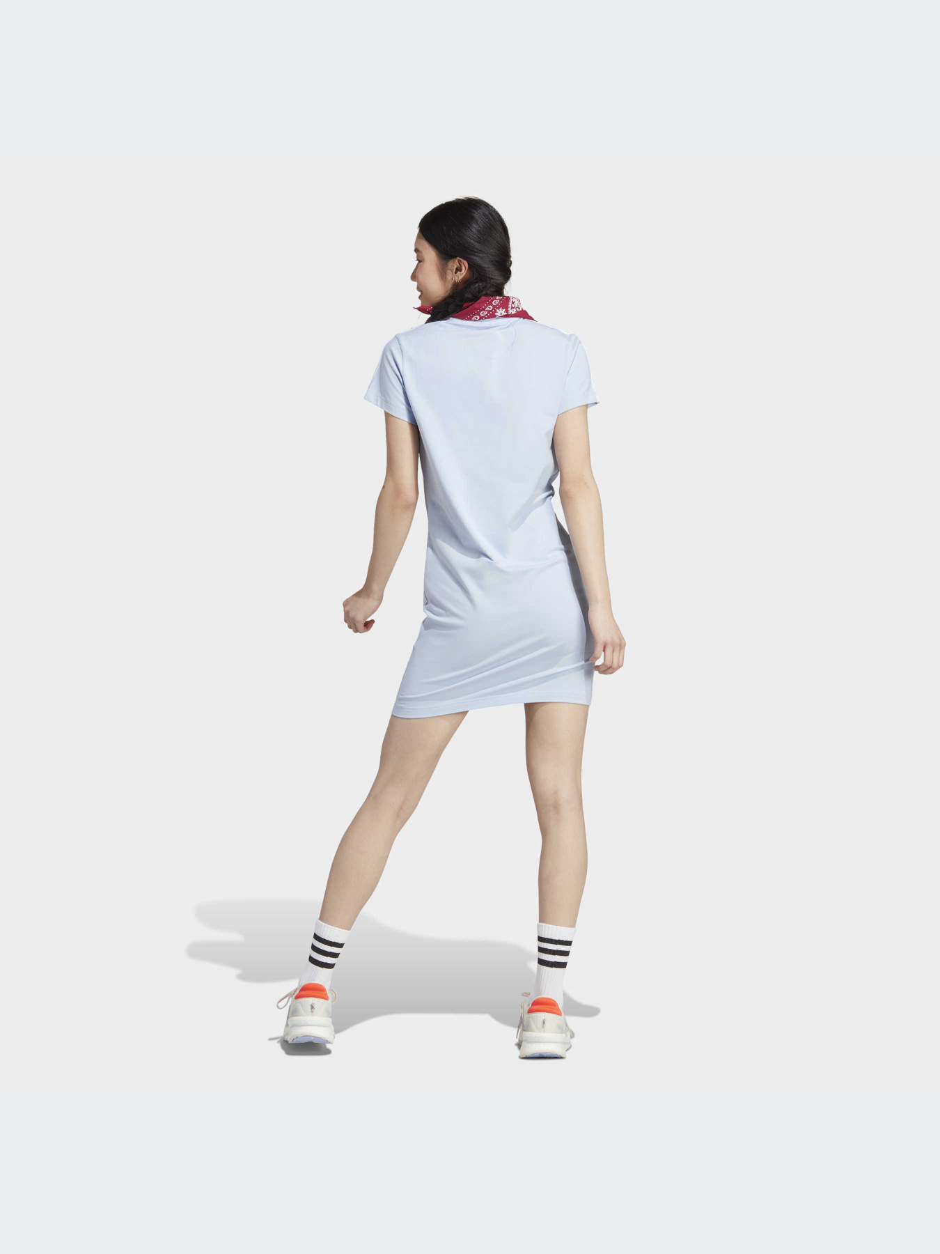 Платье-футболка Adidas модель IC9885 Фото