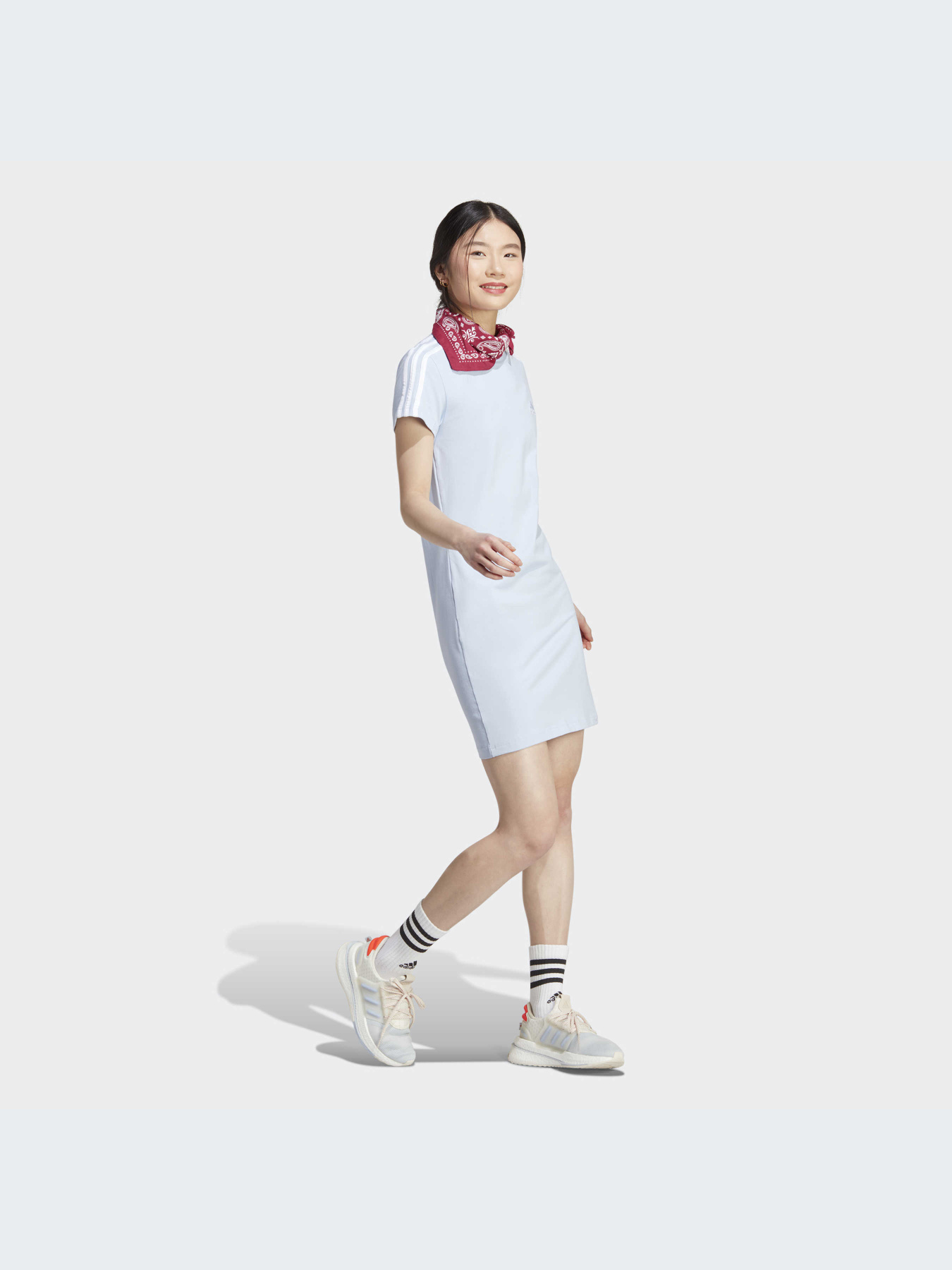 Платье-футболка Adidas модель IC9885 Фото