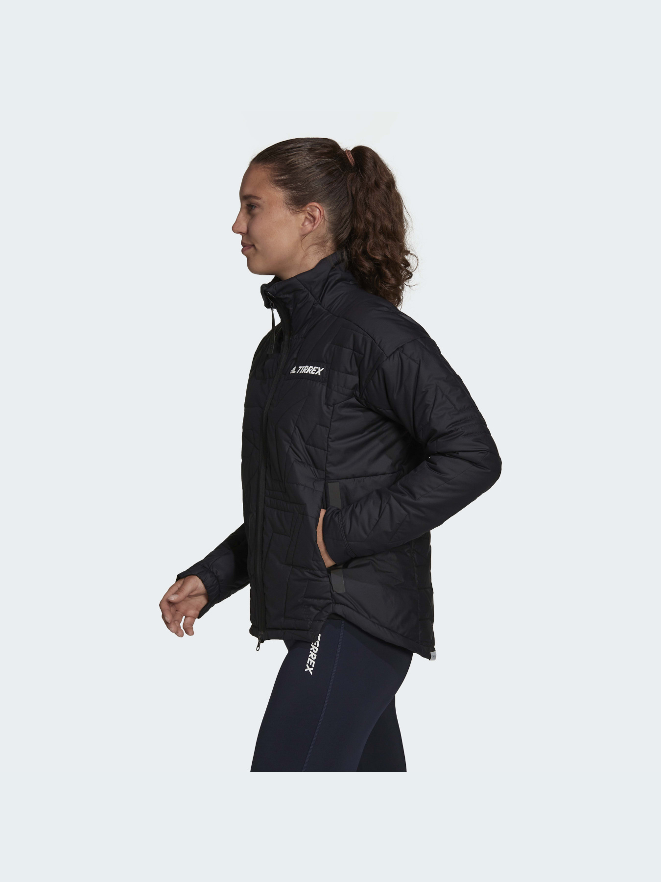 Демісезонна куртка Adidas модель GQ3667 Фото