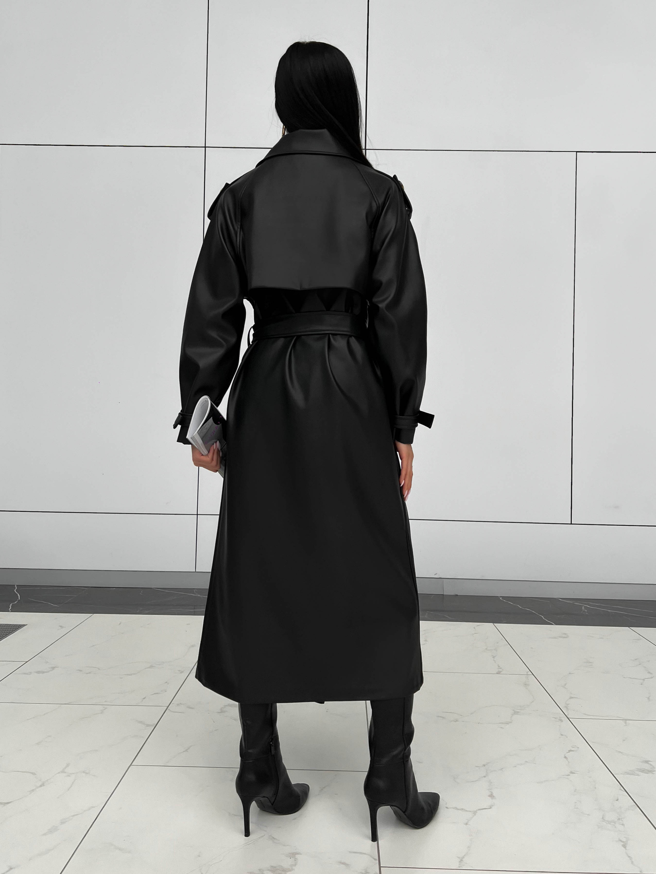 Тренч Jadone Fashion модель Trench_Nekst_podovzhenyy_chor Тренч Jadone Fashion модель Trench_Nekst_podovzhenyy_chor Фото