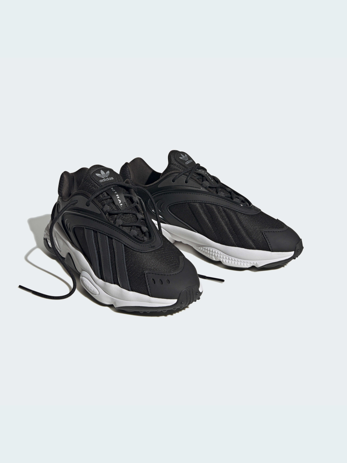 Кроссовки Adidas Ozweego модель GZ9406 Фото