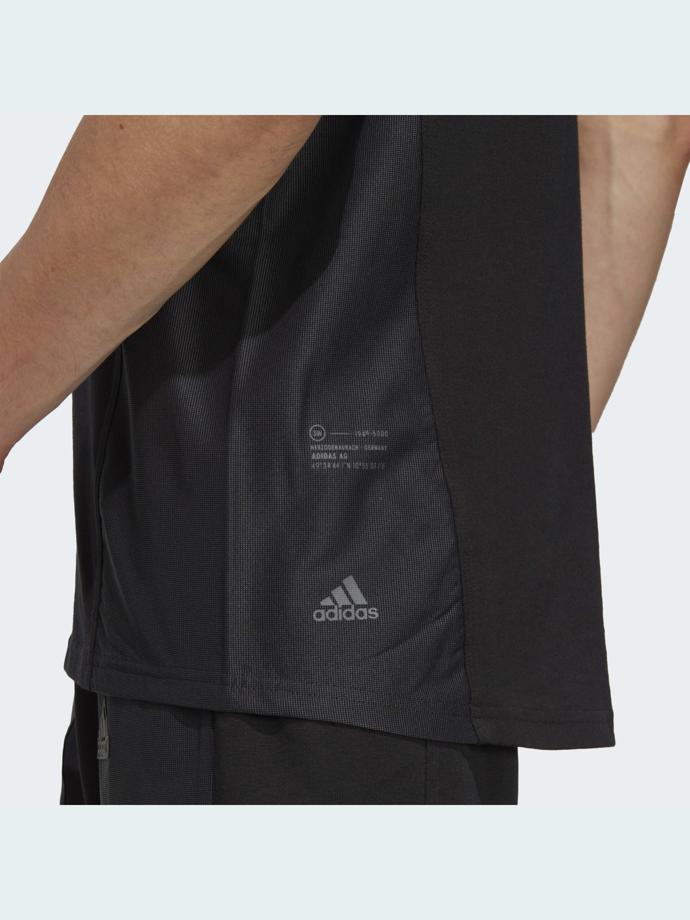 Футболка Adidas модель IC9723 Фото