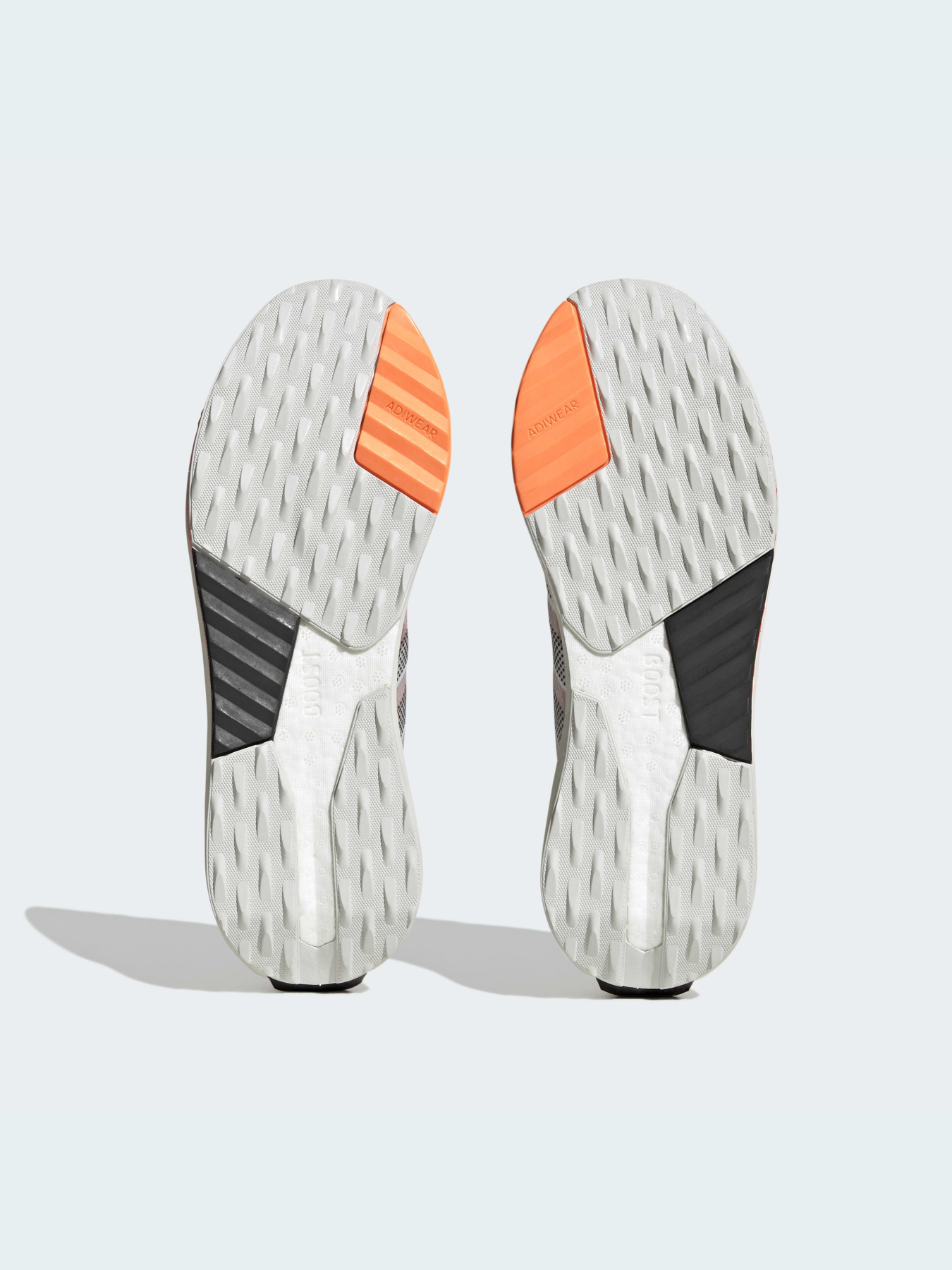 Кроссовки Adidas AVRYN модель HP5974 Фото