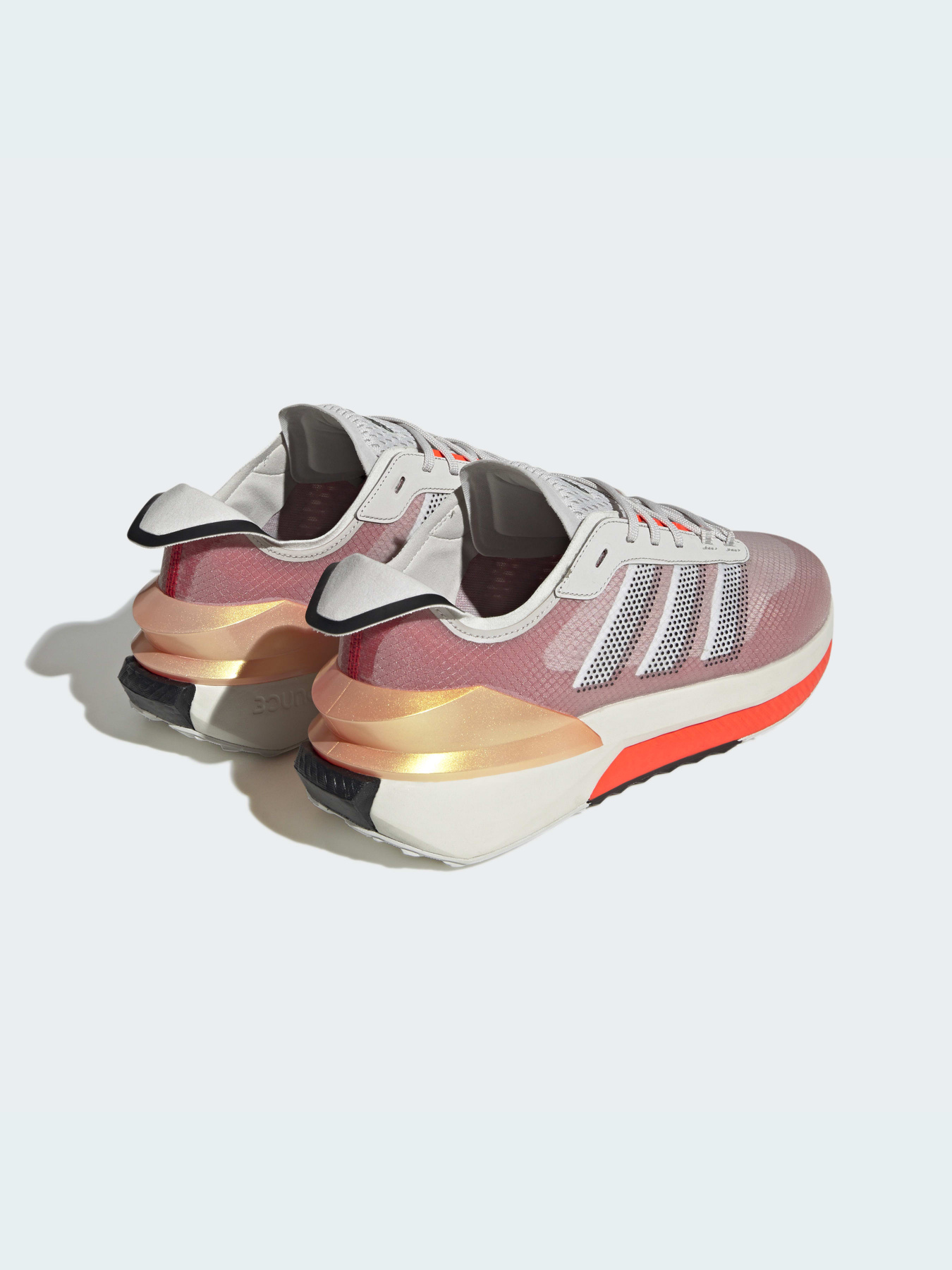 Кросівки повсякденні Adidas AVRYN модель HP5974 Фото