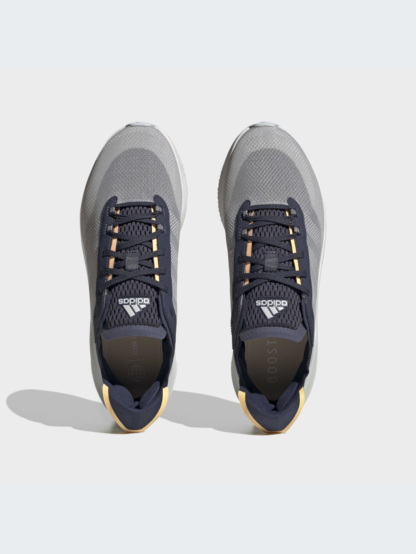 Кросівки повсякденні Adidas AVRYN модель HP5971 Фото