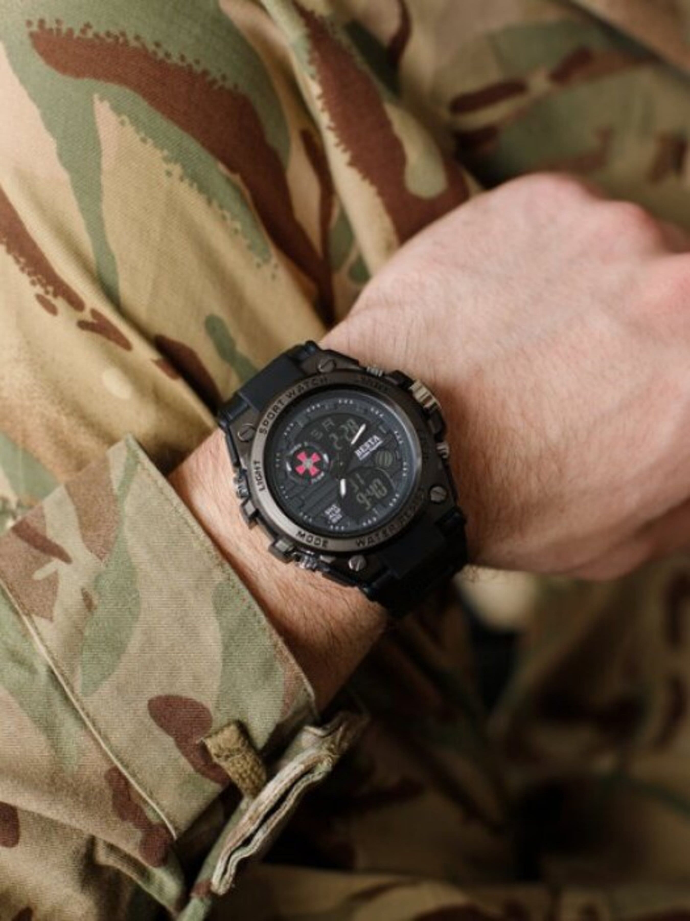 Годинники Besta модель 01411 Фото