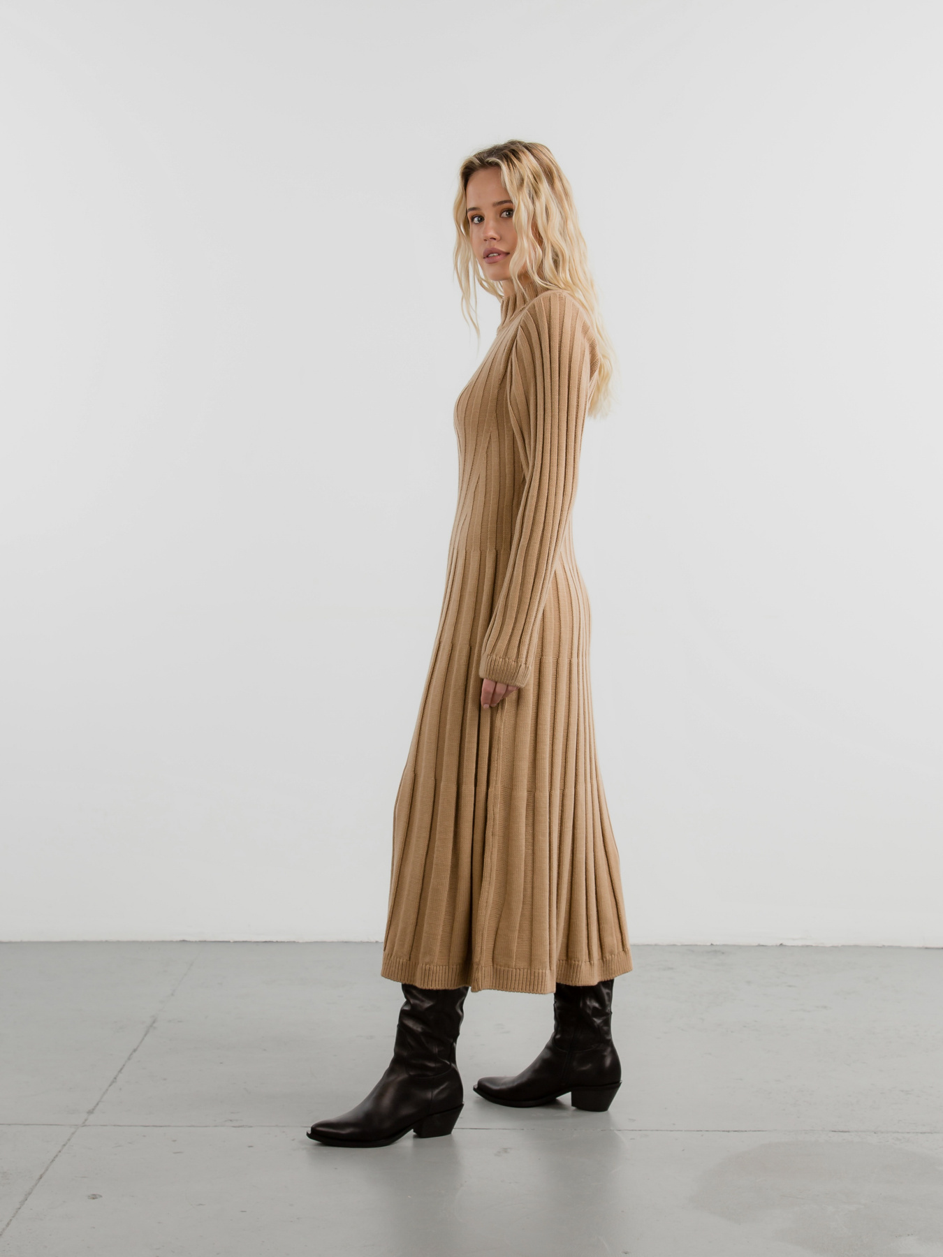 Сукня міді Romashka Десіз модель 201036904042 Фото