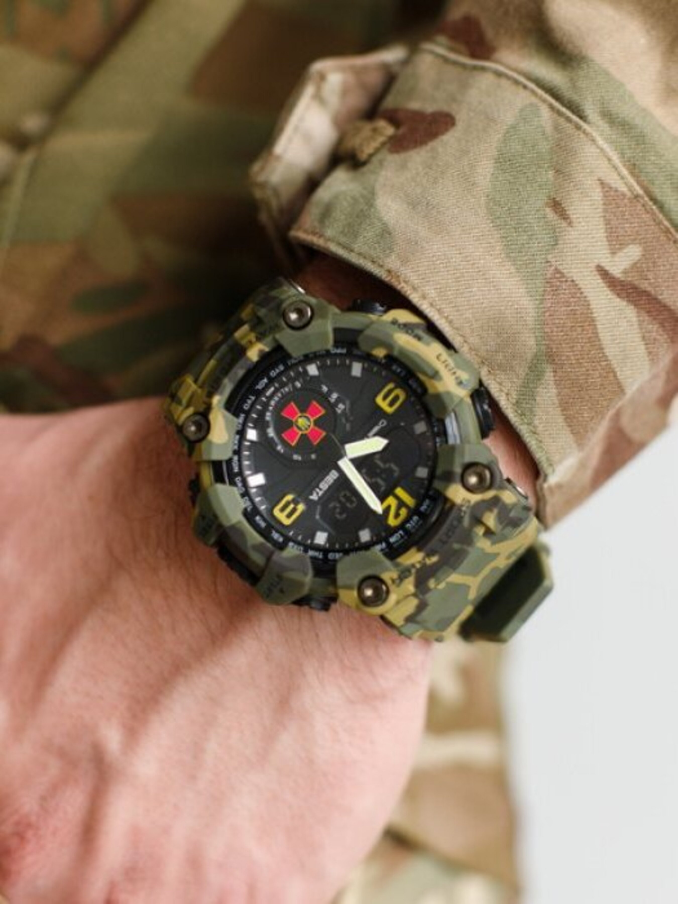 Часы Besta модель 01428 Фото