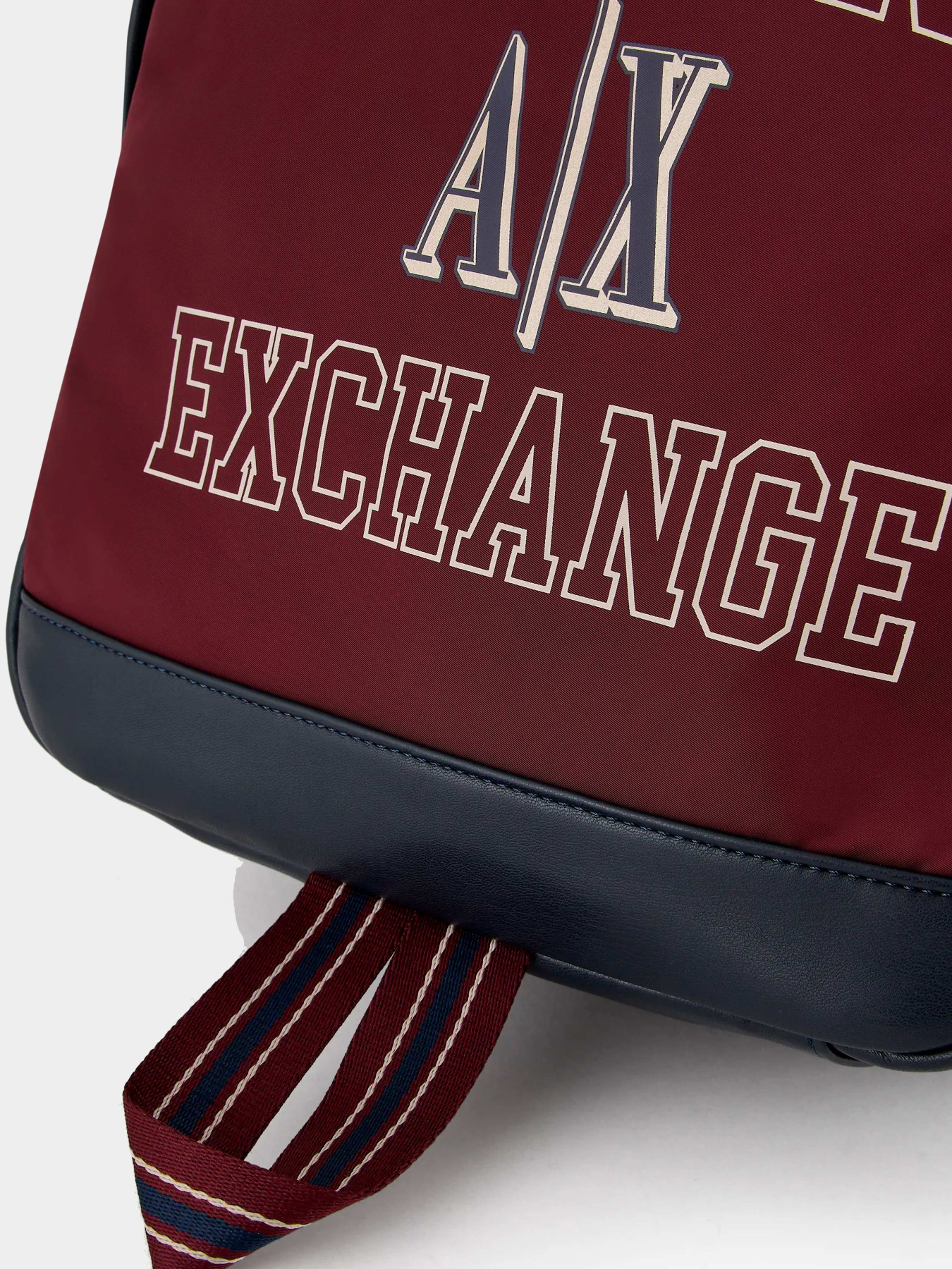 Рюкзаки Armani Exchange модель 952578-3F874-16476 Рюкзаки Armani Exchange модель 952578-3F874-16476 Фото