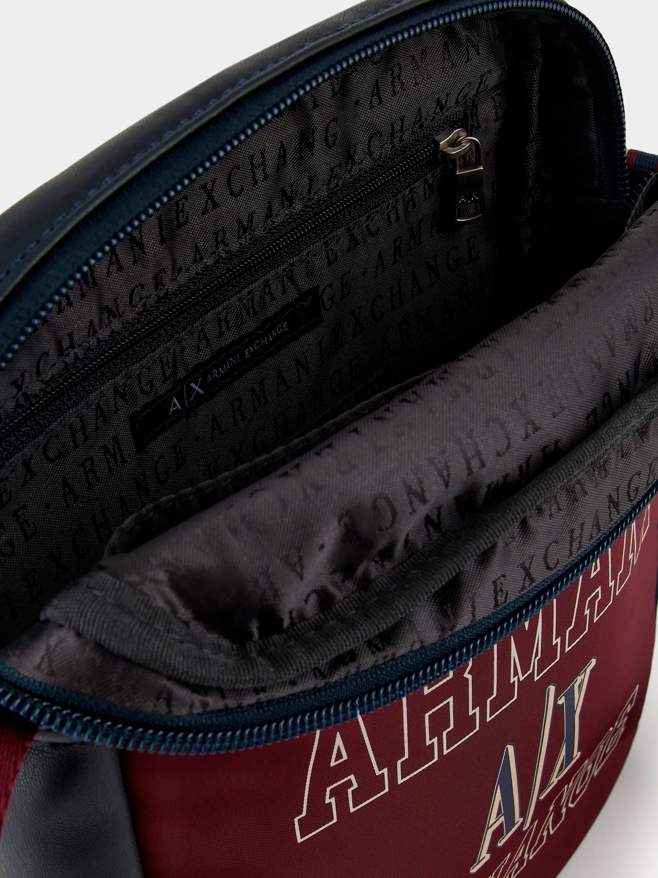 Сумки Armani Exchange модель 952580-3F874-16476 Фото