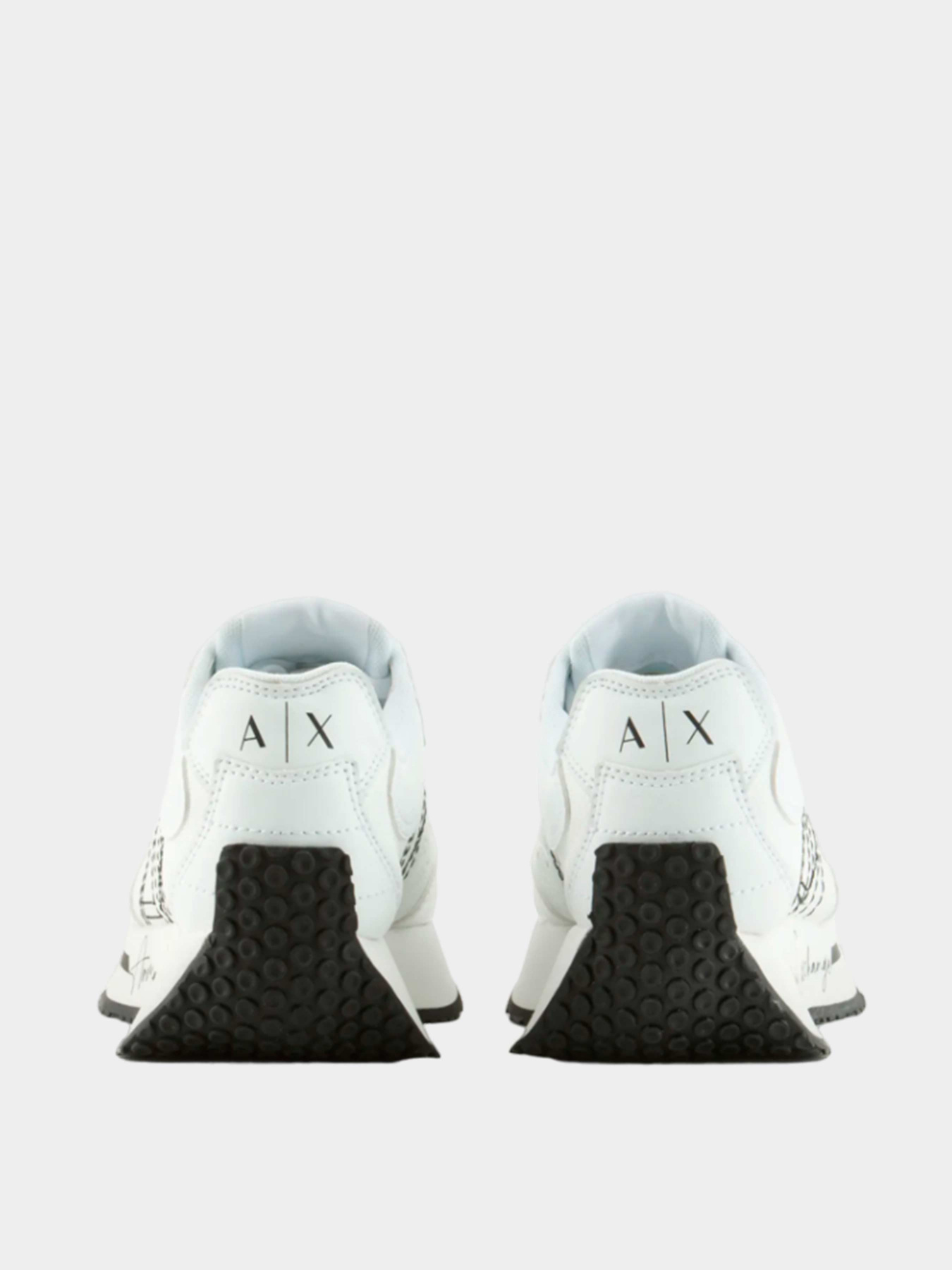 Кроссовки Armani Exchange модель XDX121-XV735-K626 Фото
