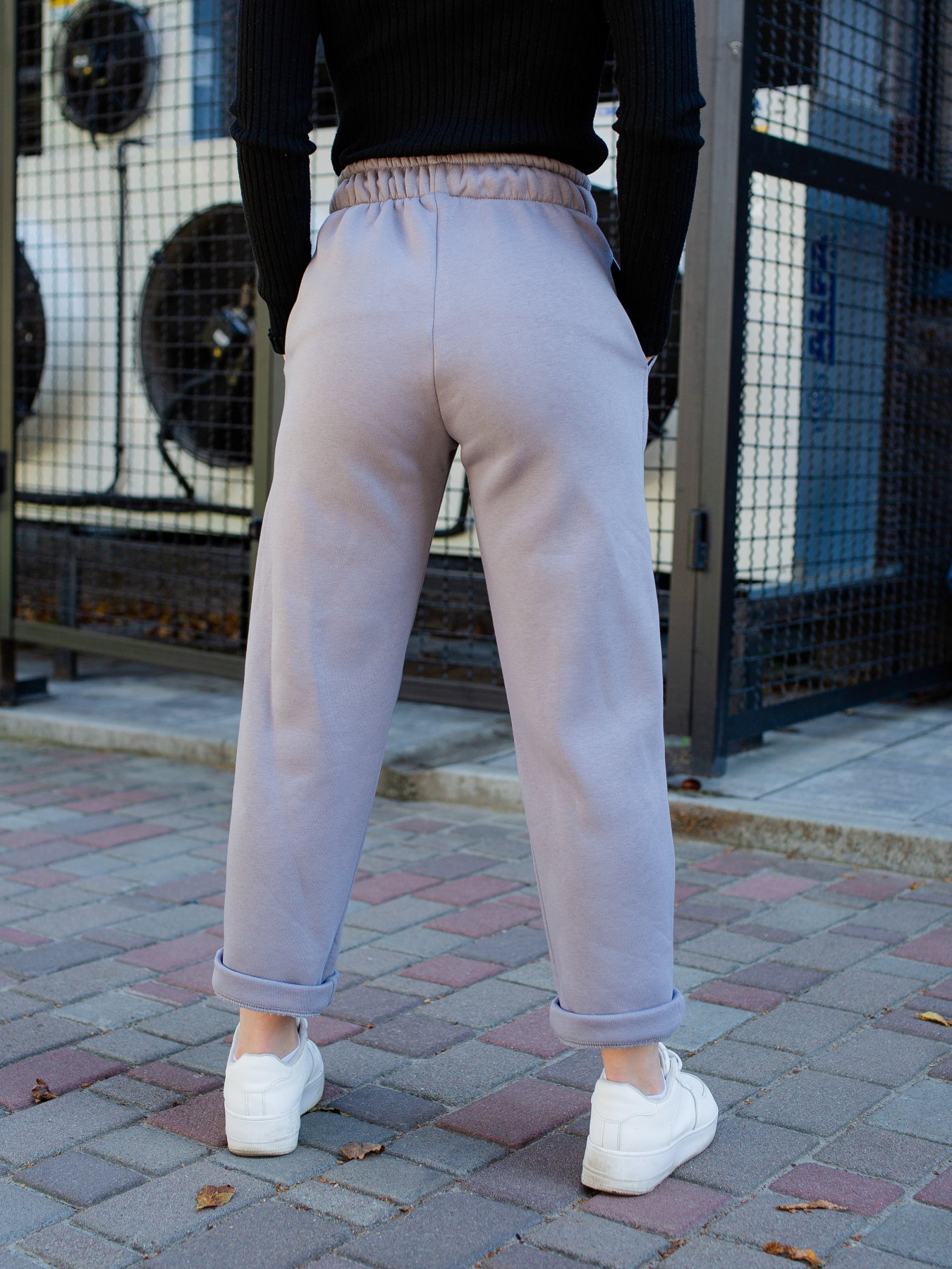 Брюки повседневные Without модель 8048893 Фото