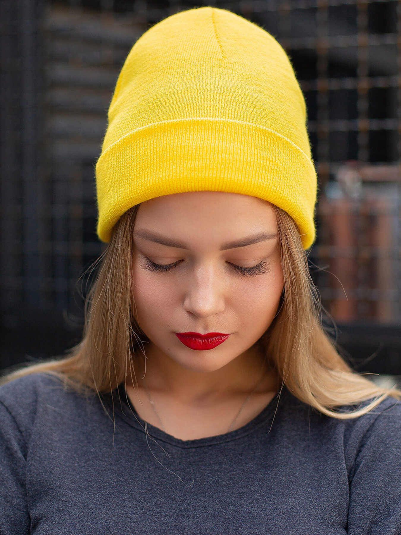 Шапка/шарф Without модель 8042738 Шапка/шарф Without модель 8042738 Фото