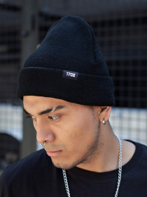 Шапка Without модель 8048183 Шапка Without модель 8048183 Фото