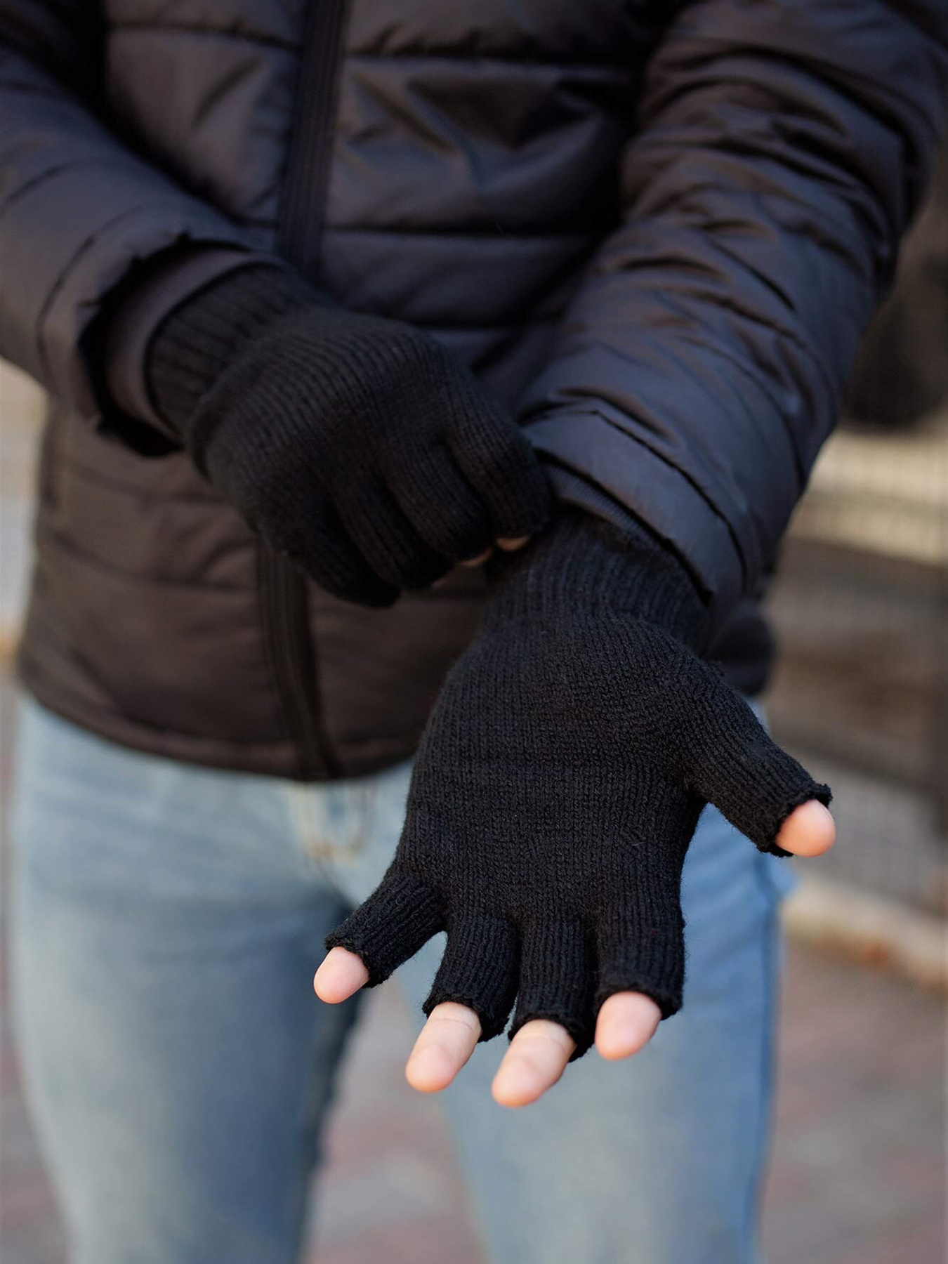 Рукавички Without модель 8048379 Фото