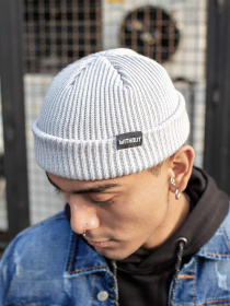Шапка Without модель 8042817 Фото