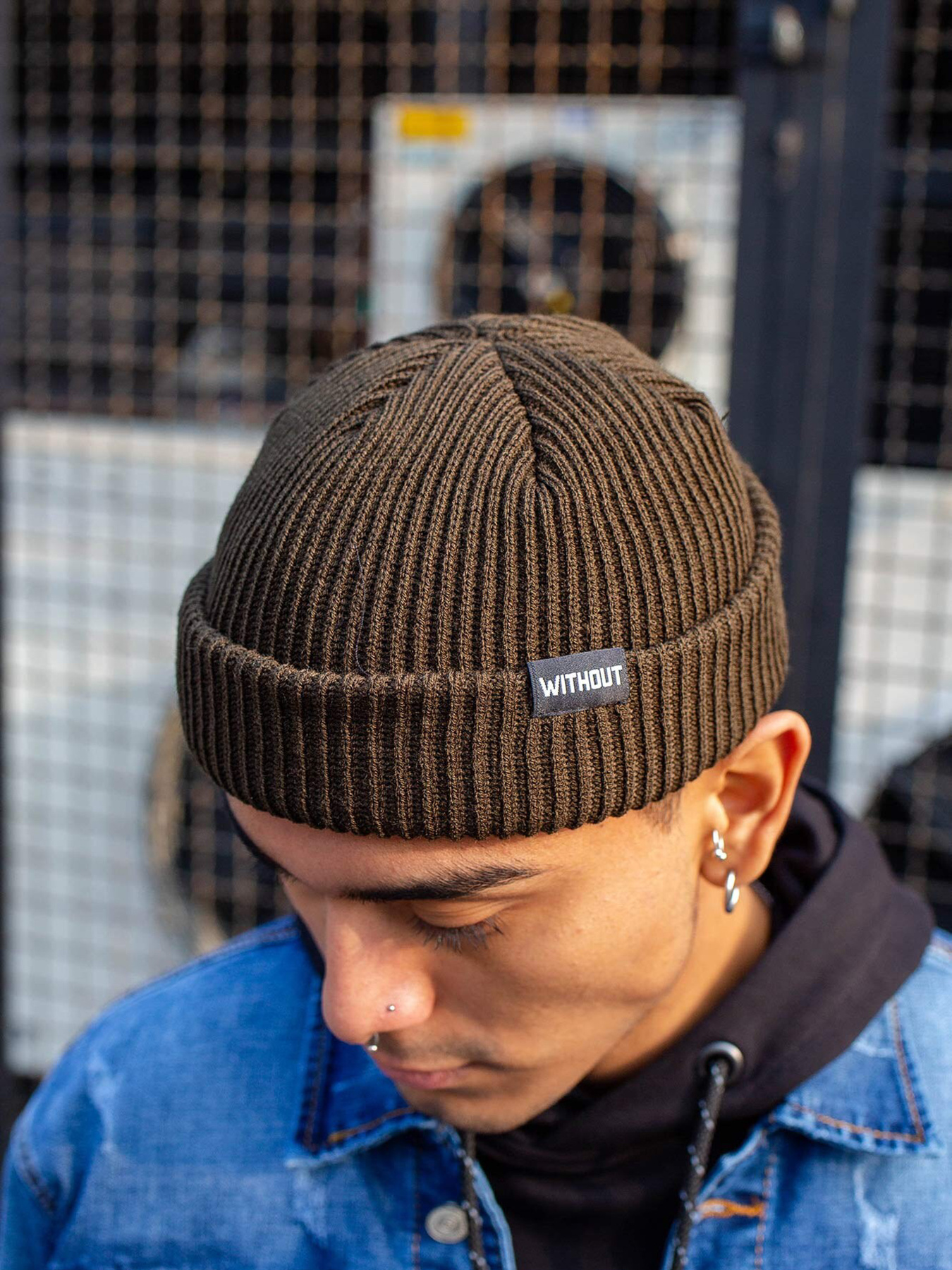 Шапка Without модель 8042816 Фото