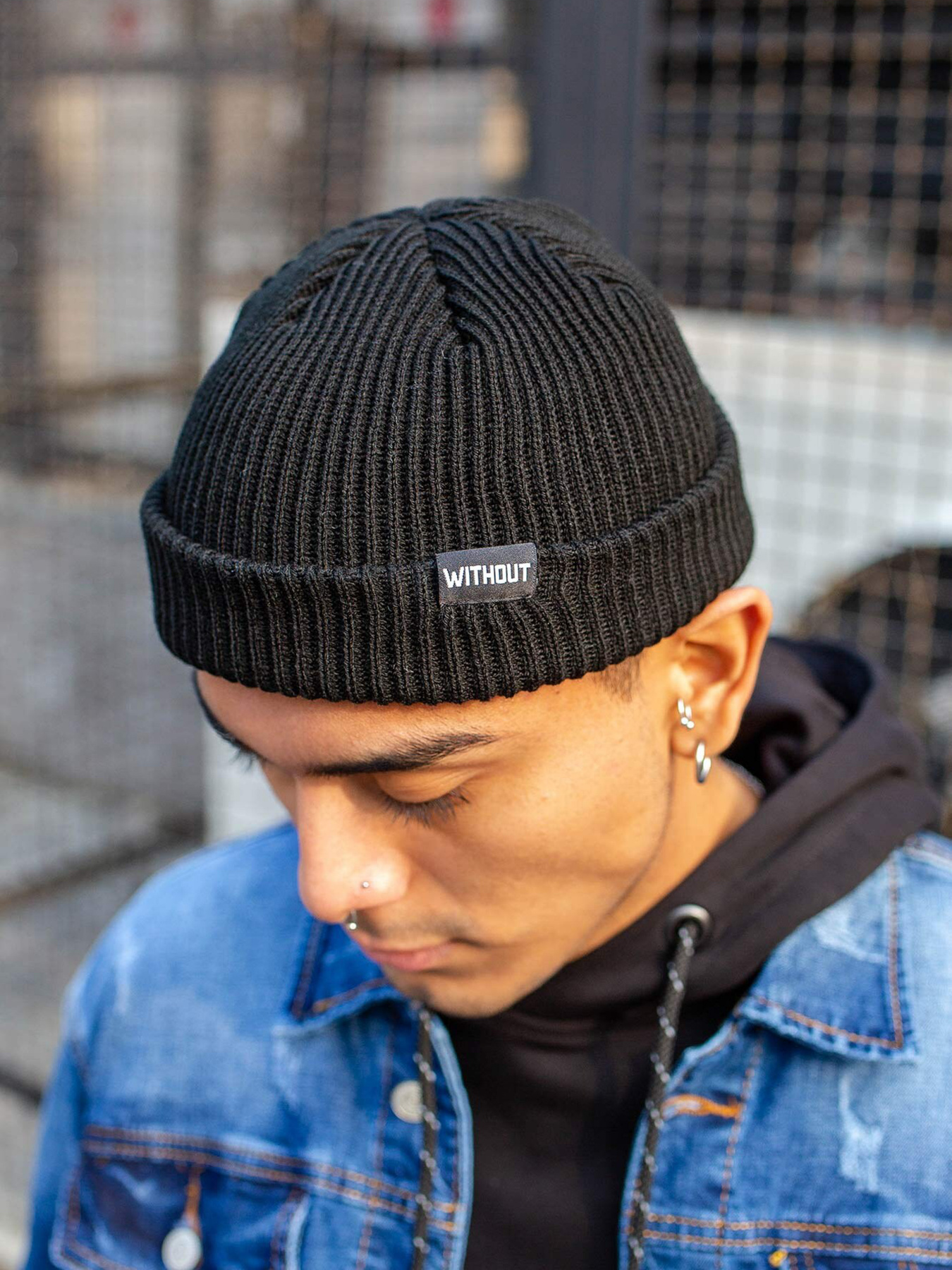 Шапка Without модель 8042815 Фото