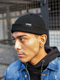 Шапка Without модель 8042815 Фото