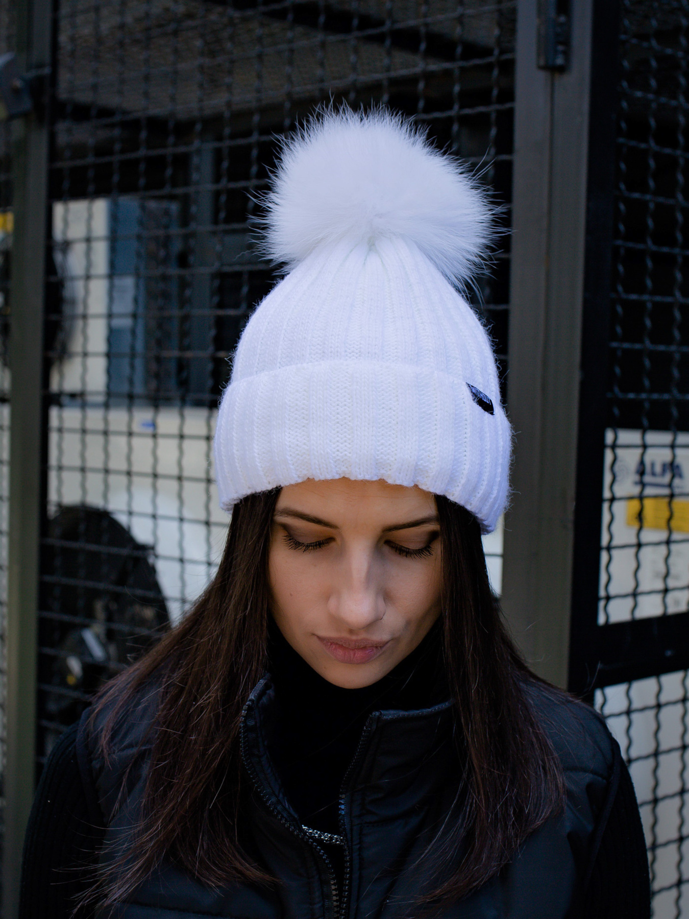 Шапка Without модель 8048808 Фото