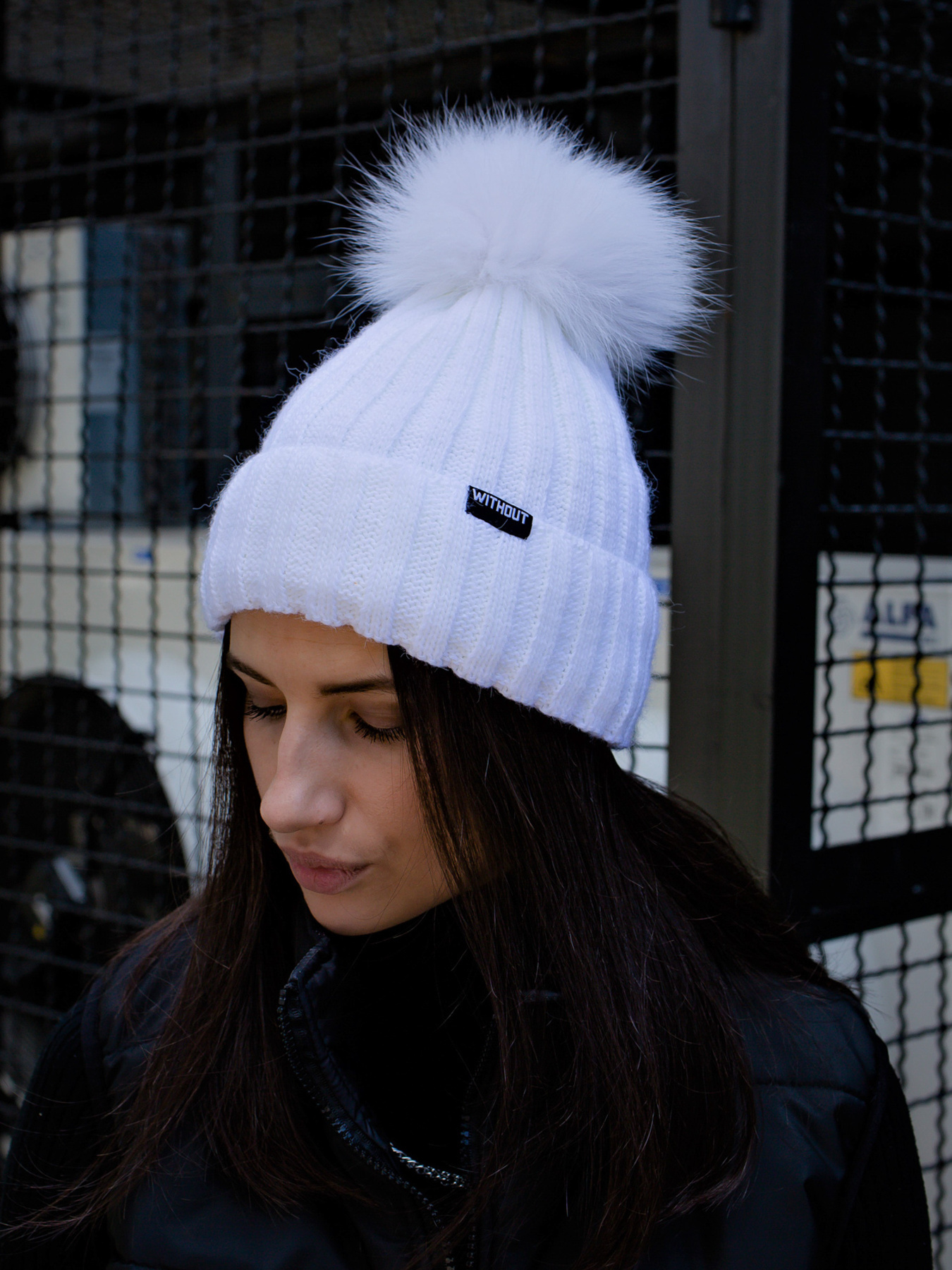 Шапка Without модель 8048808 Фото