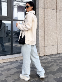 Шкіряна куртка Jadone Fashion модель Kurtka_Derbi_bila Фото