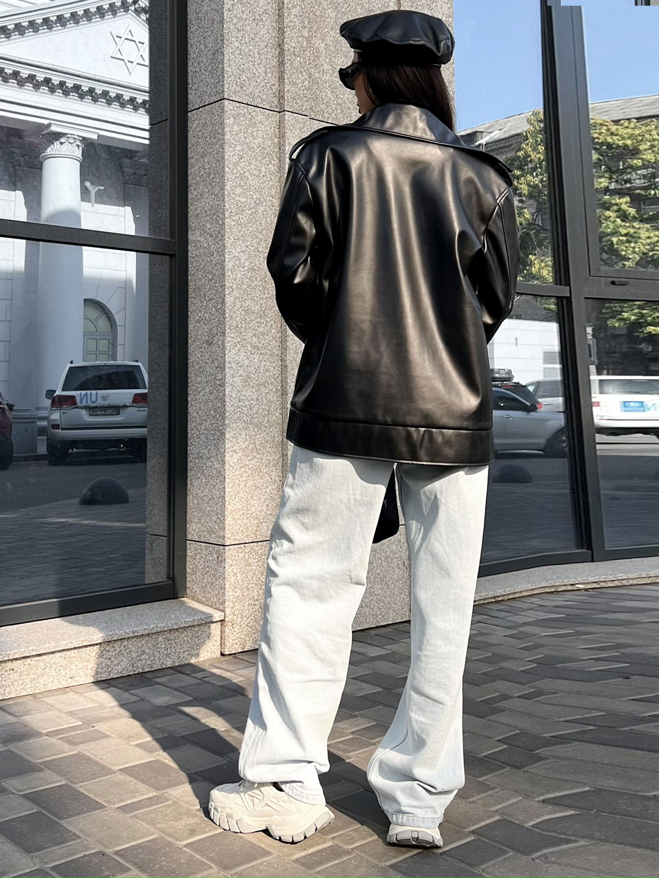 Куртка кожаная Jadone Fashion модель Kurtka_Derbi_chorn Фото