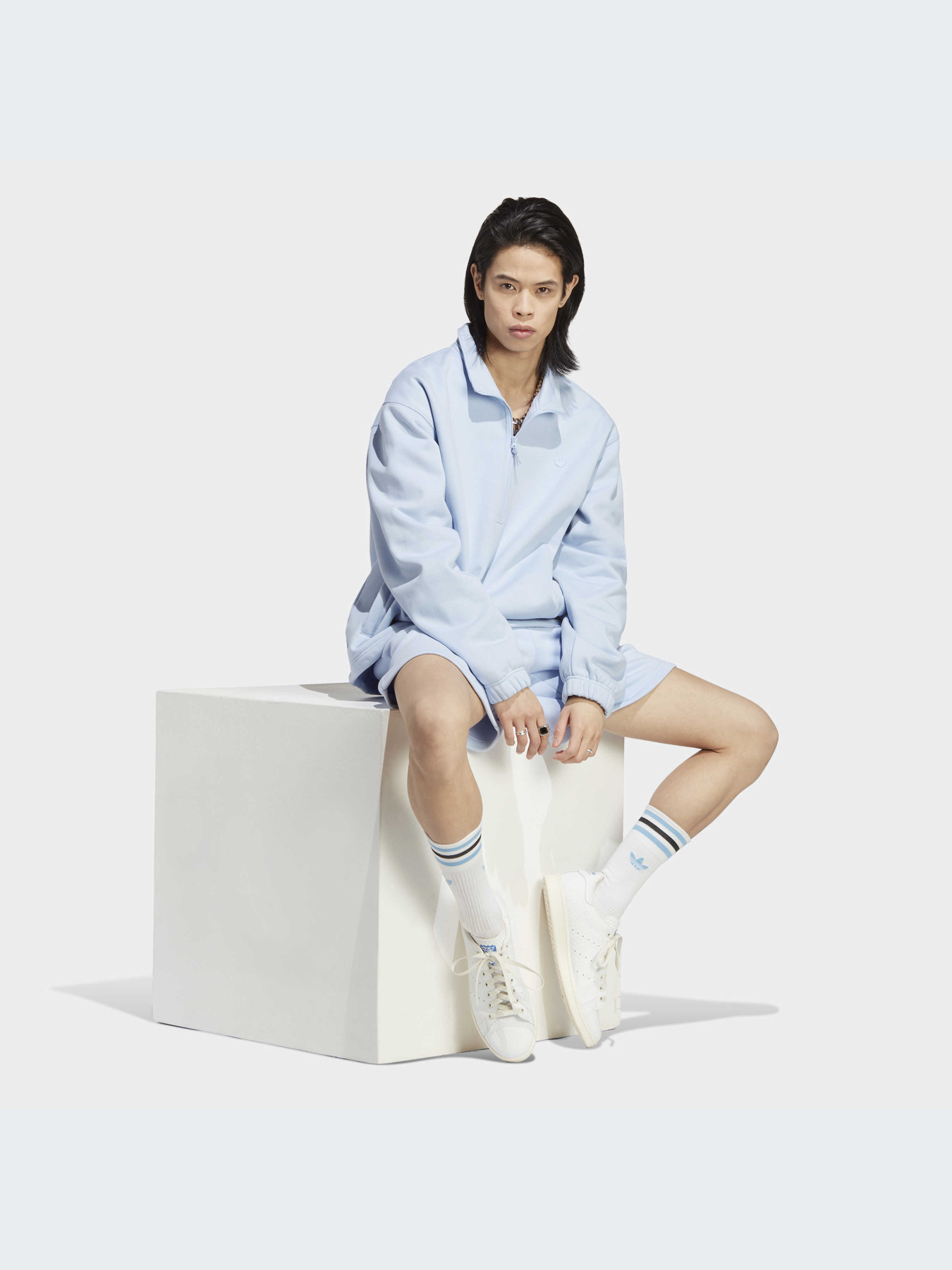 Повседневные шорты Adidas модель IB2017 Фото