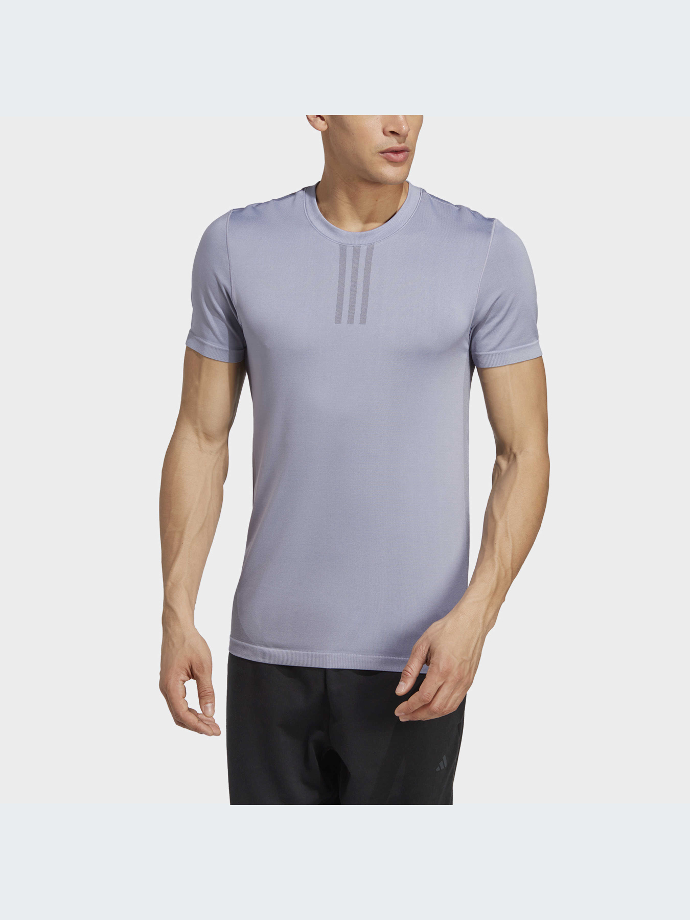 Спортивная футболка Adidas модель IC7291 Спортивная футболка Adidas модель IC7291 Фото