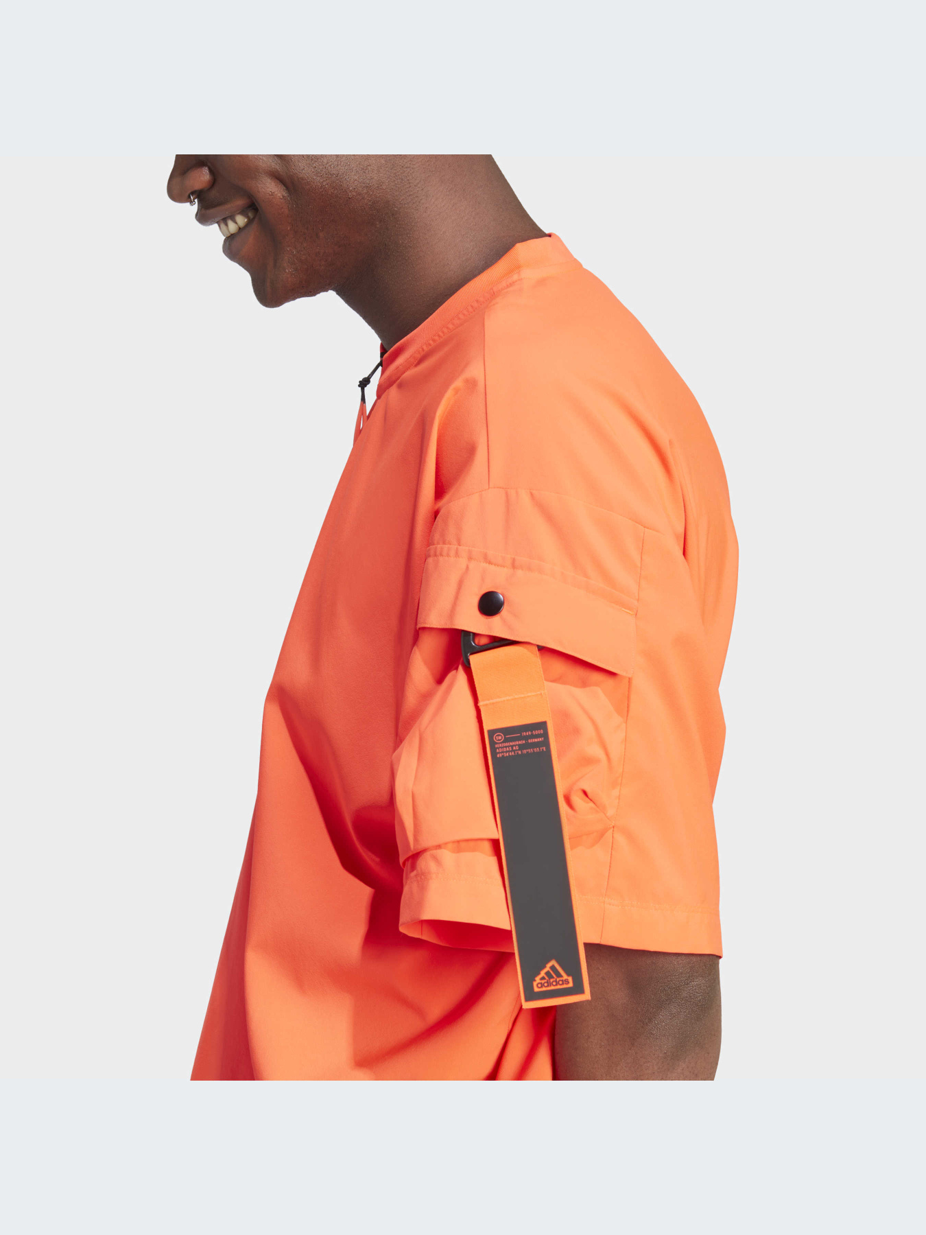 Футболка Adidas модель IC3732 Фото