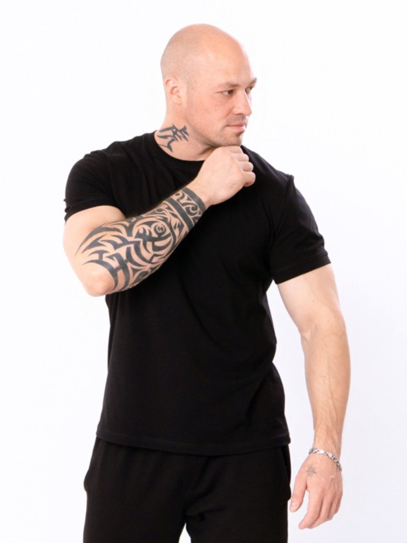 Футболка Носи своє модель 8061-036-chornij Фото