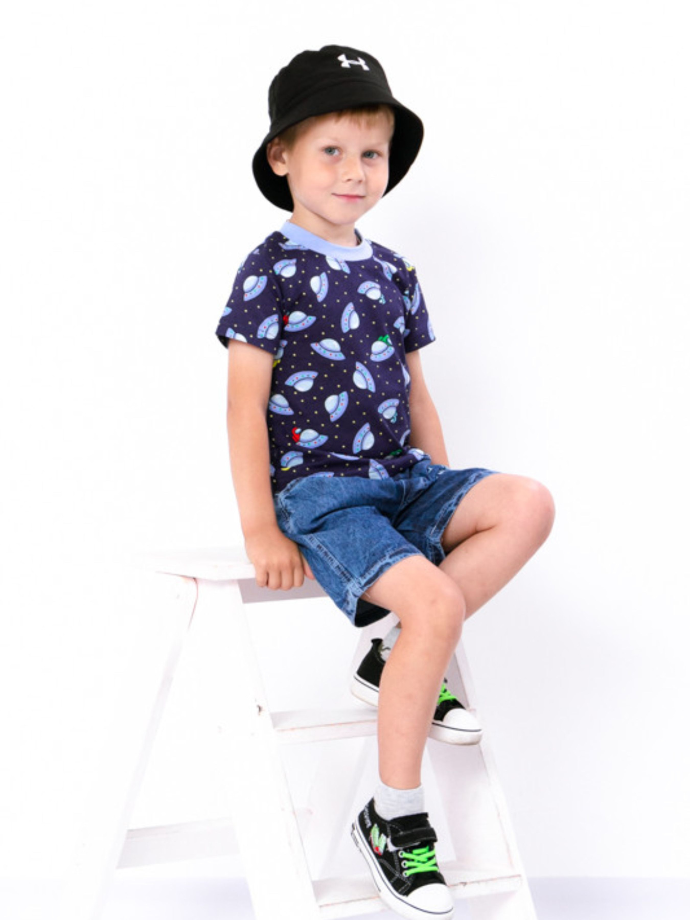 Футболка Носи своє модель 6021-002-2-kosmos-temno-sinj Фото