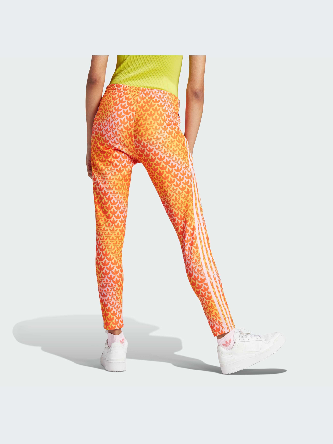 Штаны спортивные Adidas Graphics модель IJ6004 Фото