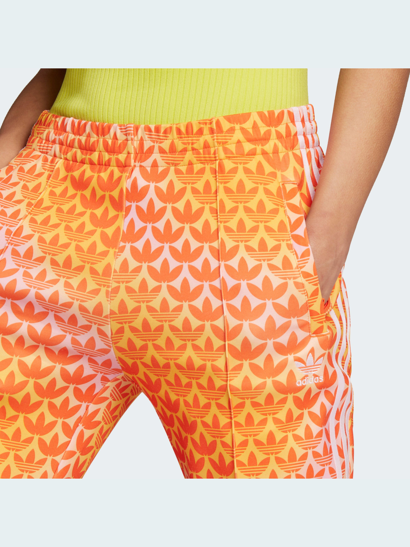 Штаны спортивные Adidas Graphics модель IJ6004 Фото