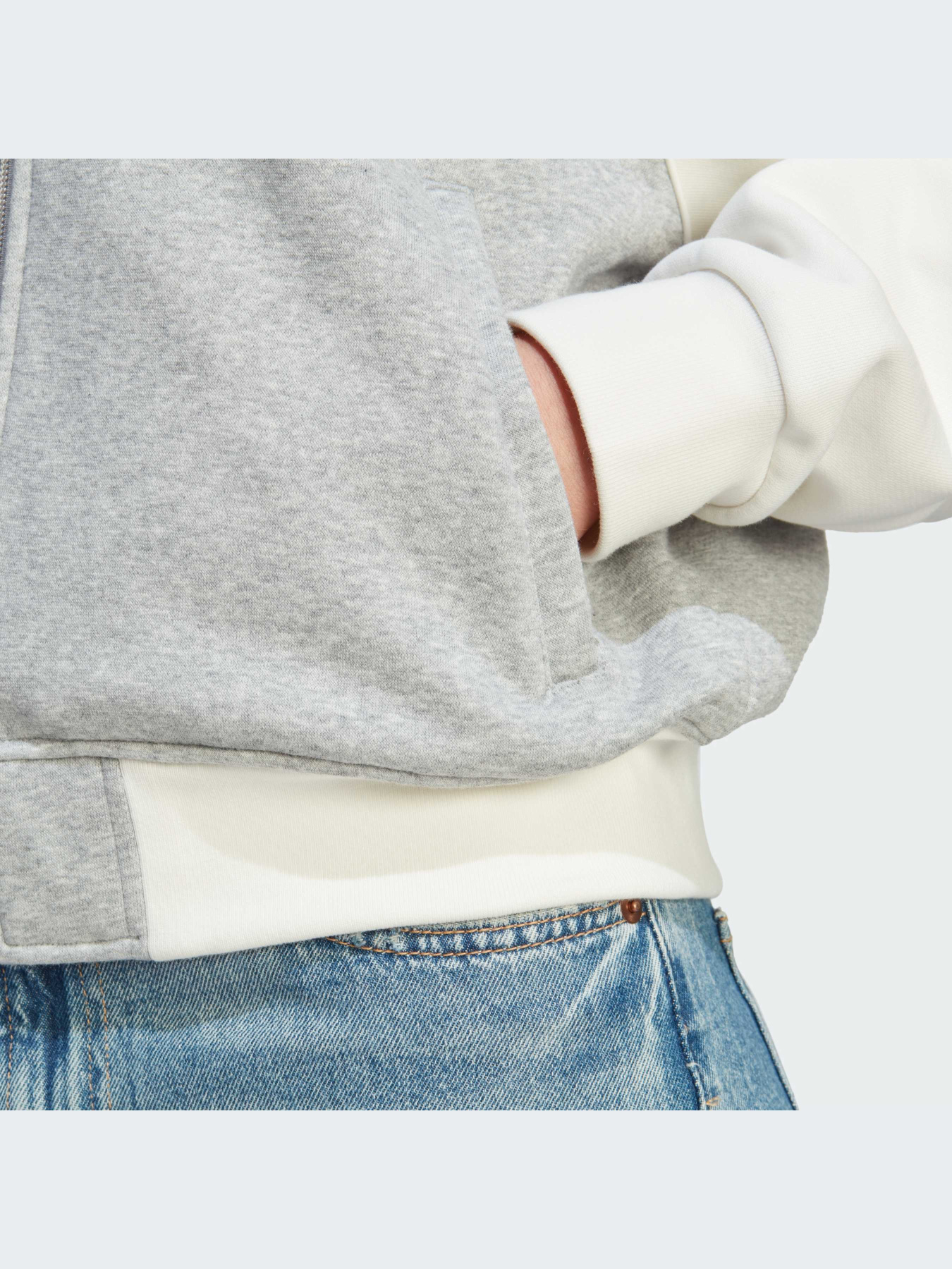 Бомбер Adidas модель IL3795 Фото