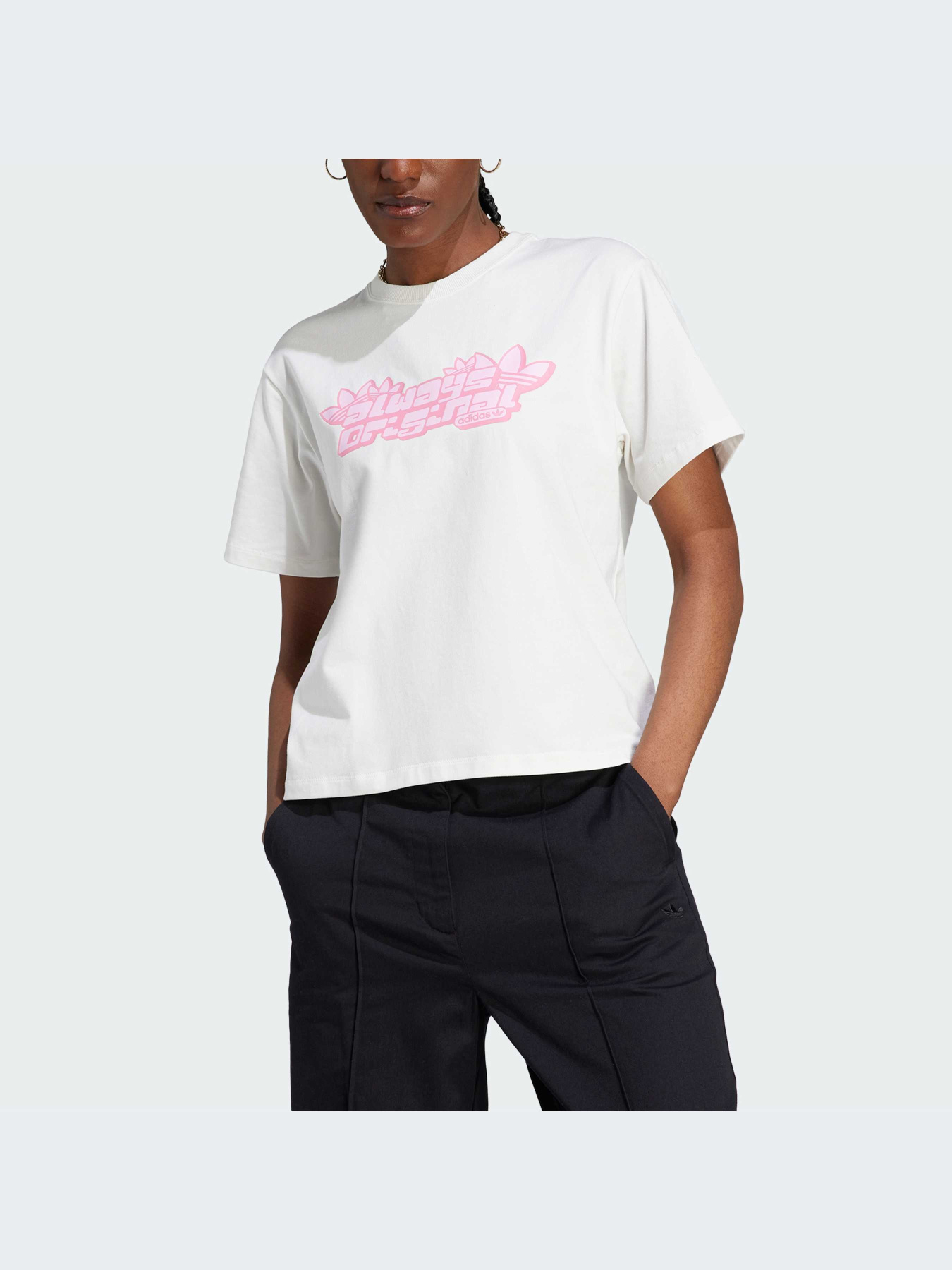 Футболка Adidas Graphics модель IJ7335 Футболка Adidas Graphics модель IJ7335 Фото