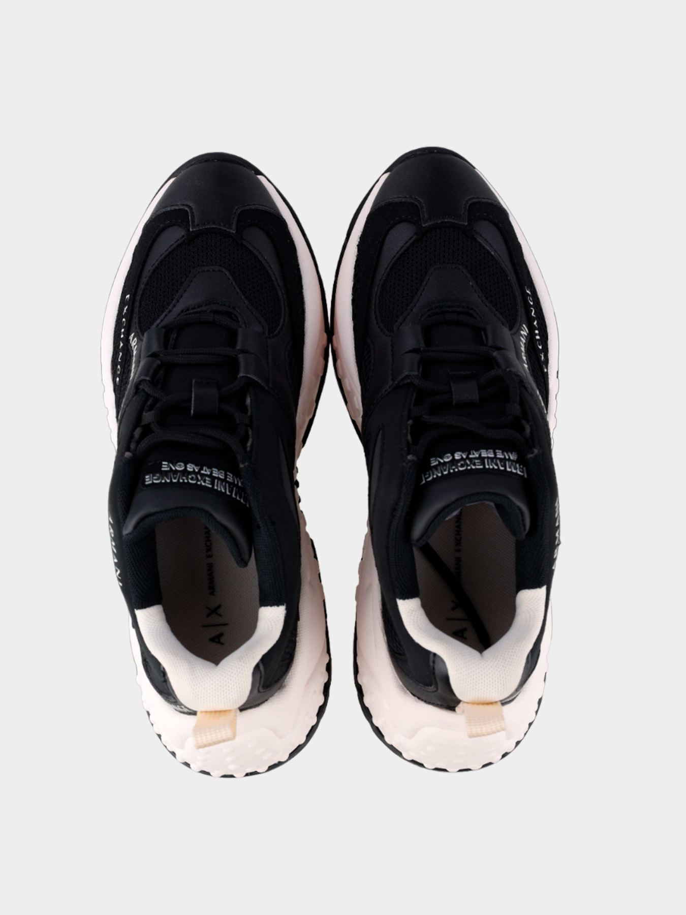 Кроссовки Armani Exchange модель XDX120-XV739-00002 Фото